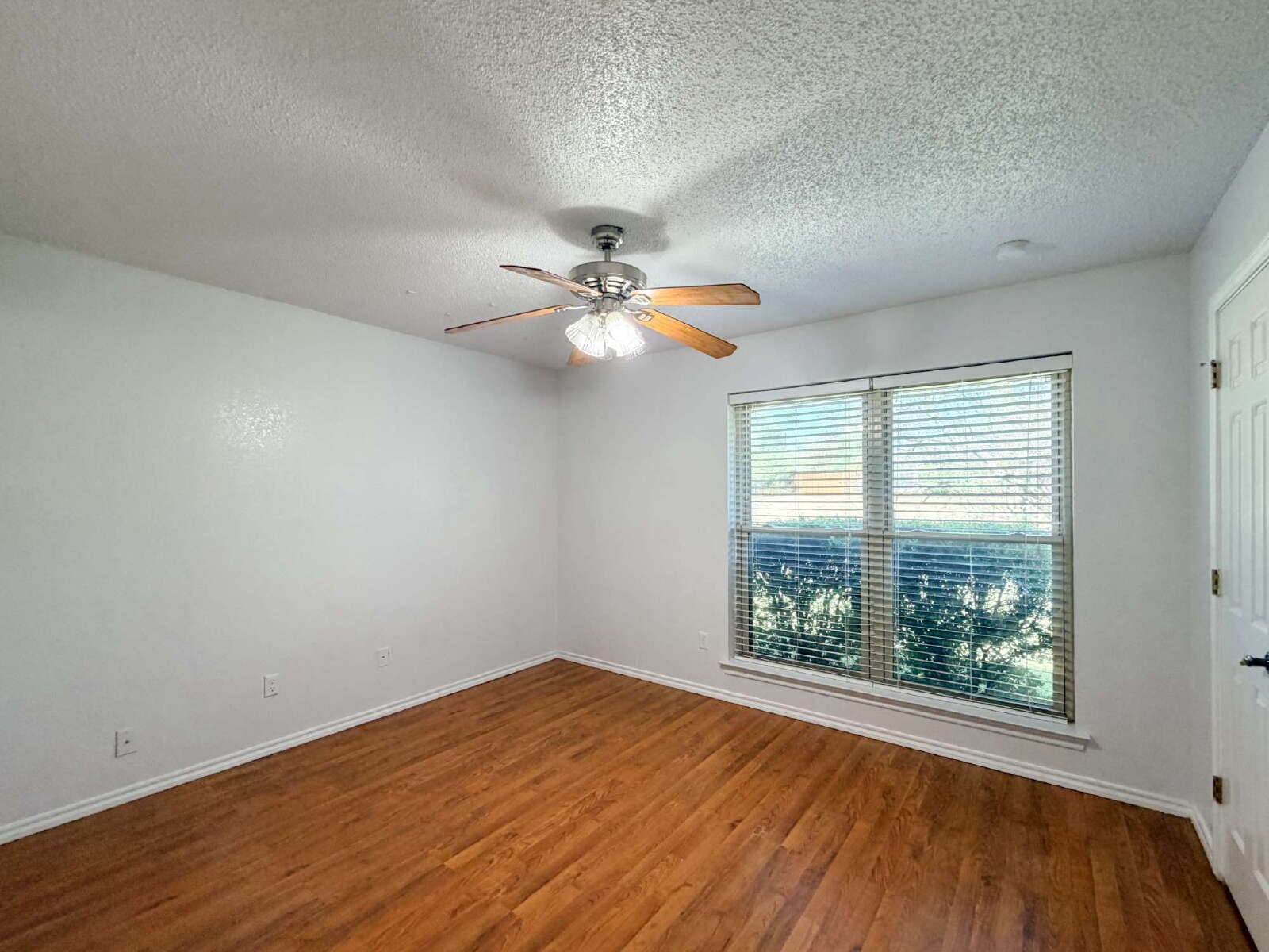 701 Daniels Drive Crowley TX 76036