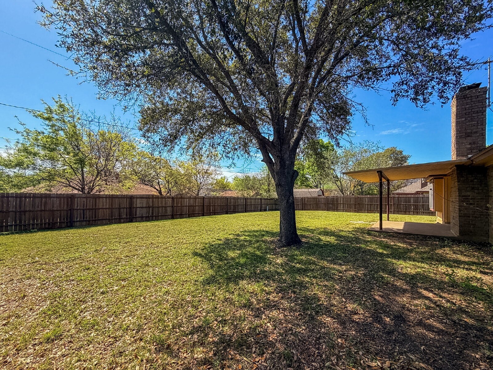701 Daniels Drive Crowley TX 76036