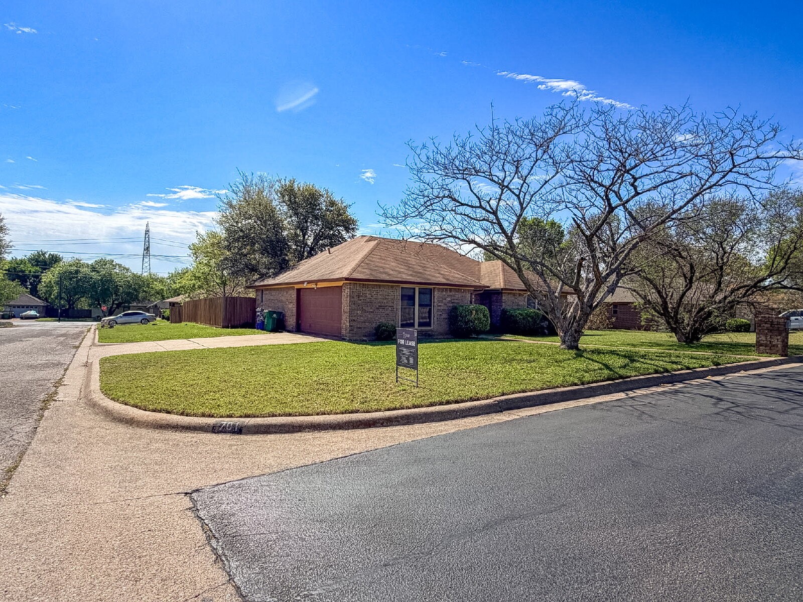 701 Daniels Drive Crowley TX 76036