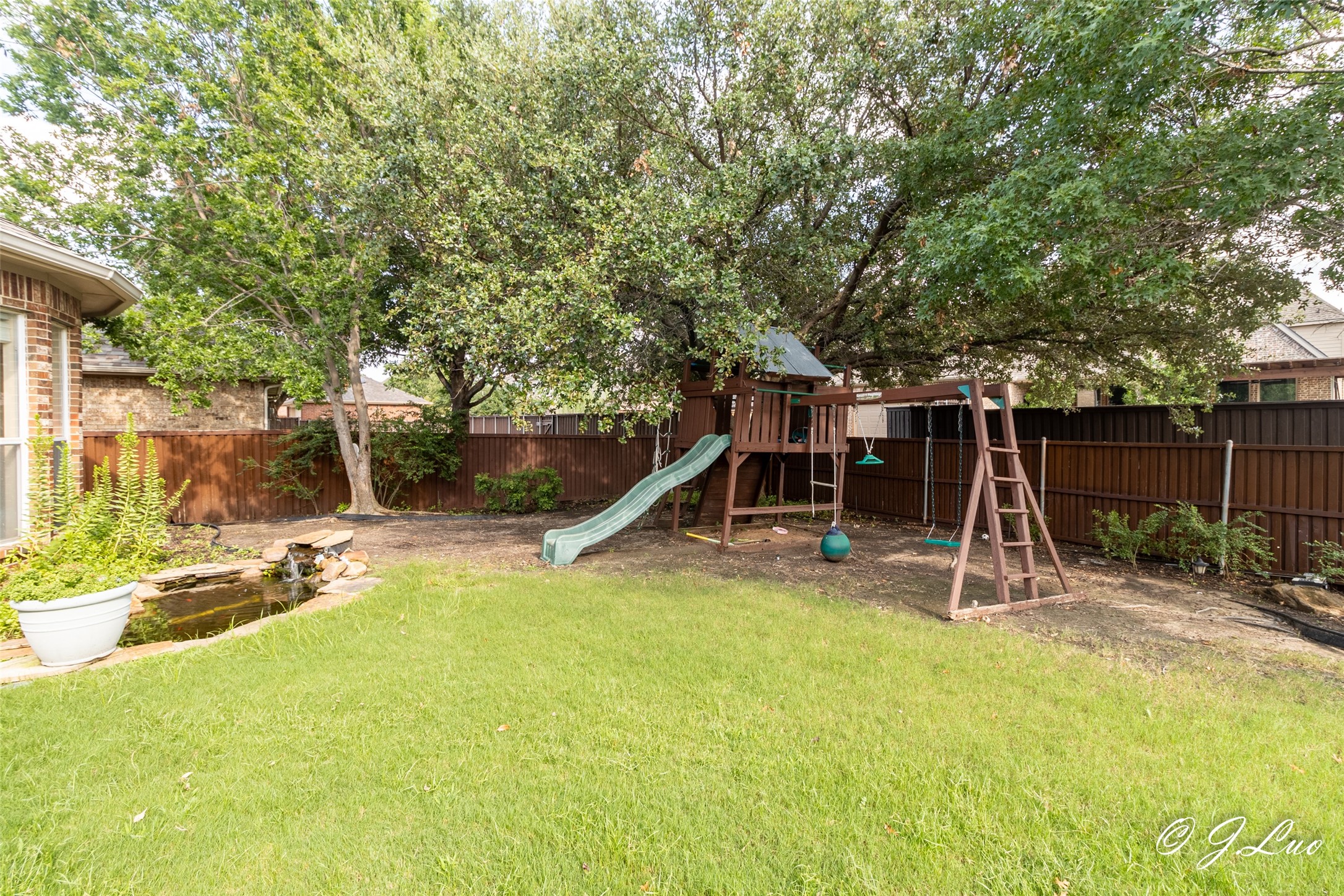 1053 Sir Lancelot Circle Lewisville TX 75056