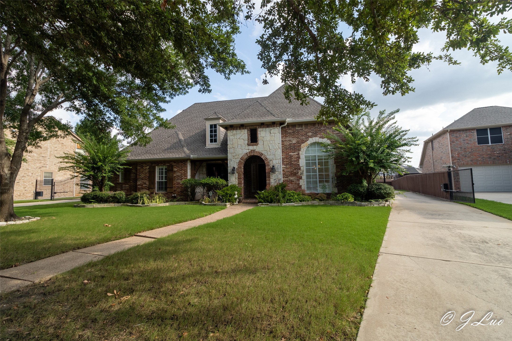 1053 Sir Lancelot Circle Lewisville TX 75056