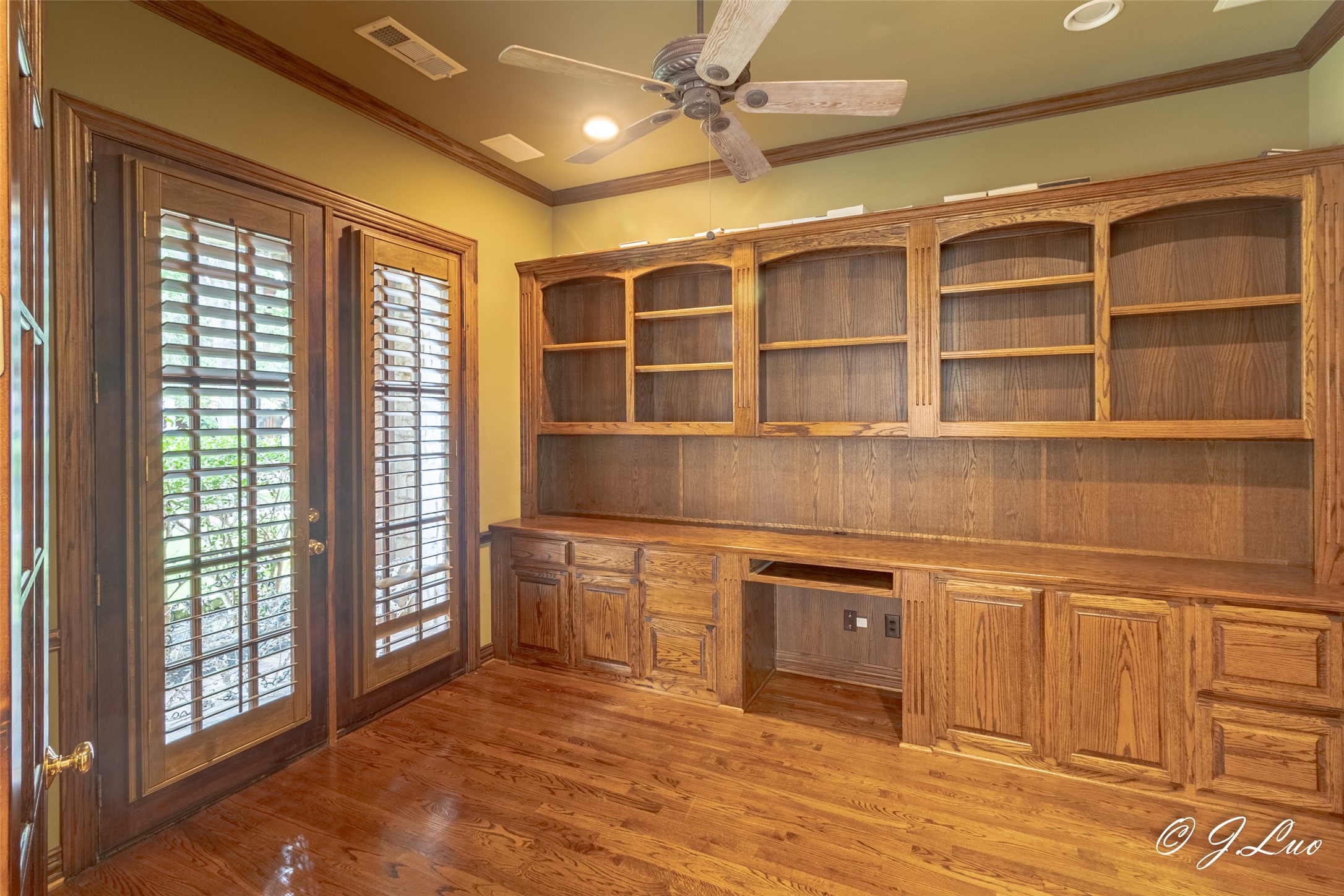 1053 Sir Lancelot Circle Lewisville TX 75056