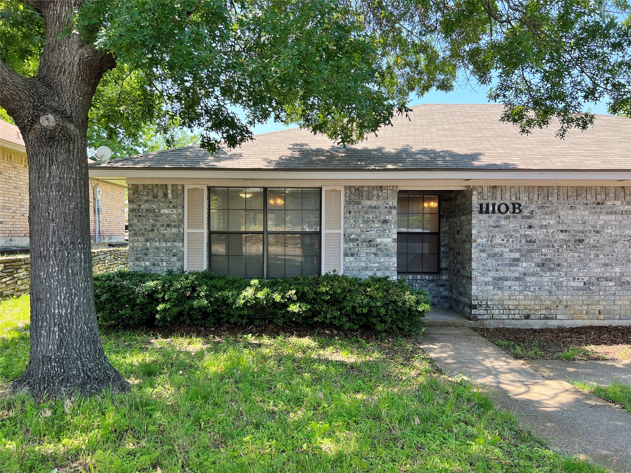 1110 S Rusk Street Weatherford TX 76086