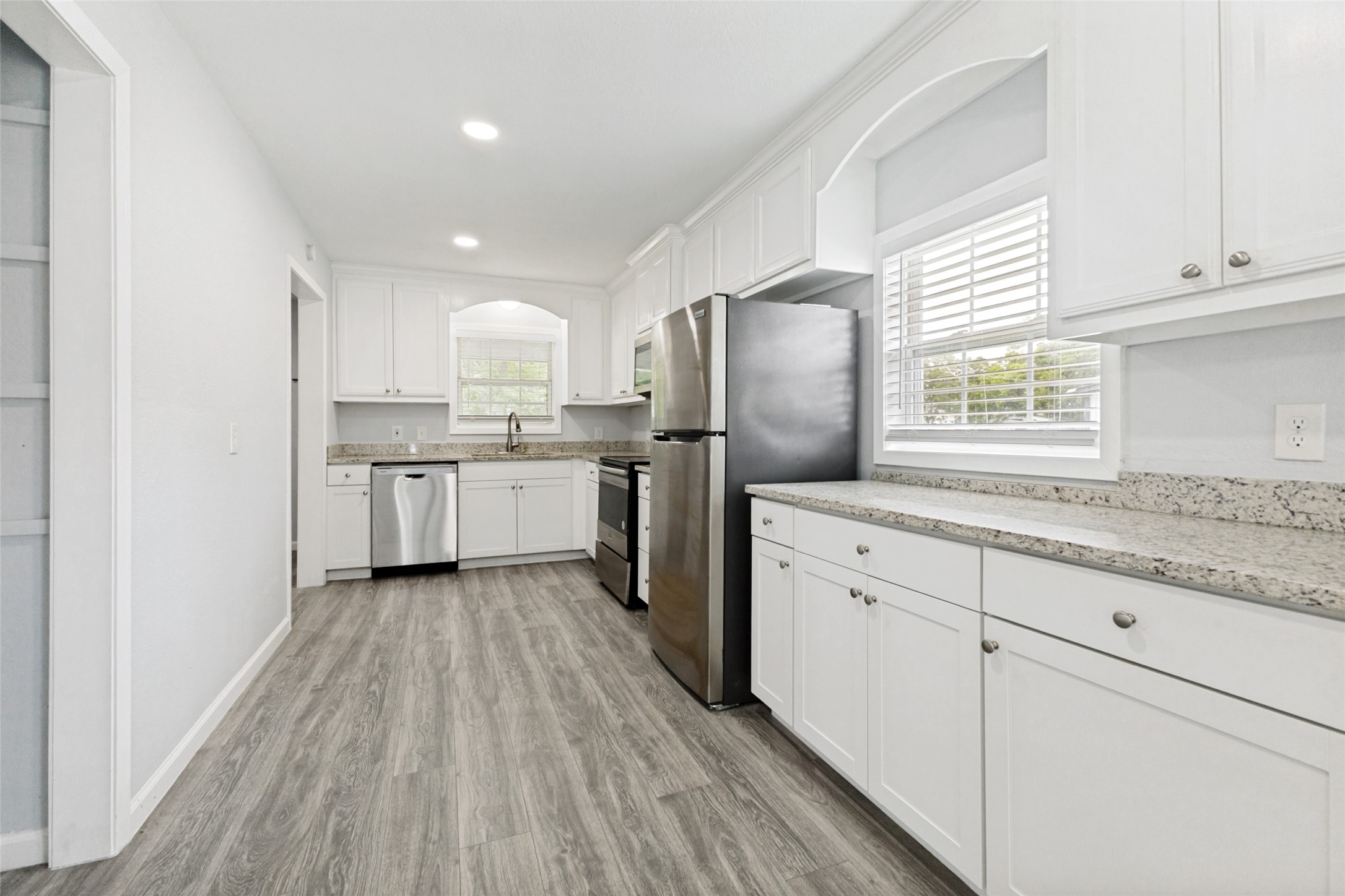 1110 N Ross Avenue Sherman TX 75090