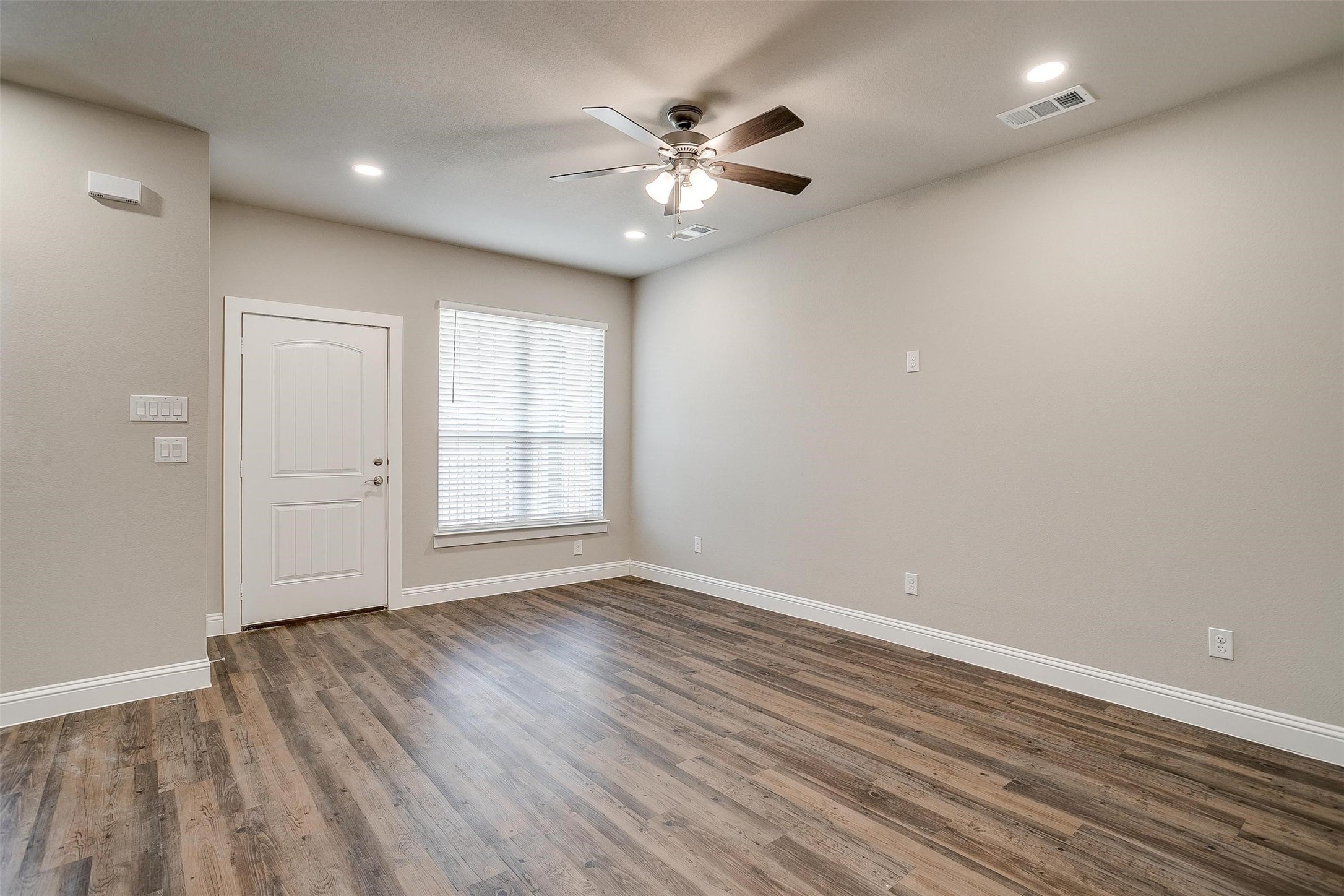 544 Lake Point Drive Weatherford TX 76087