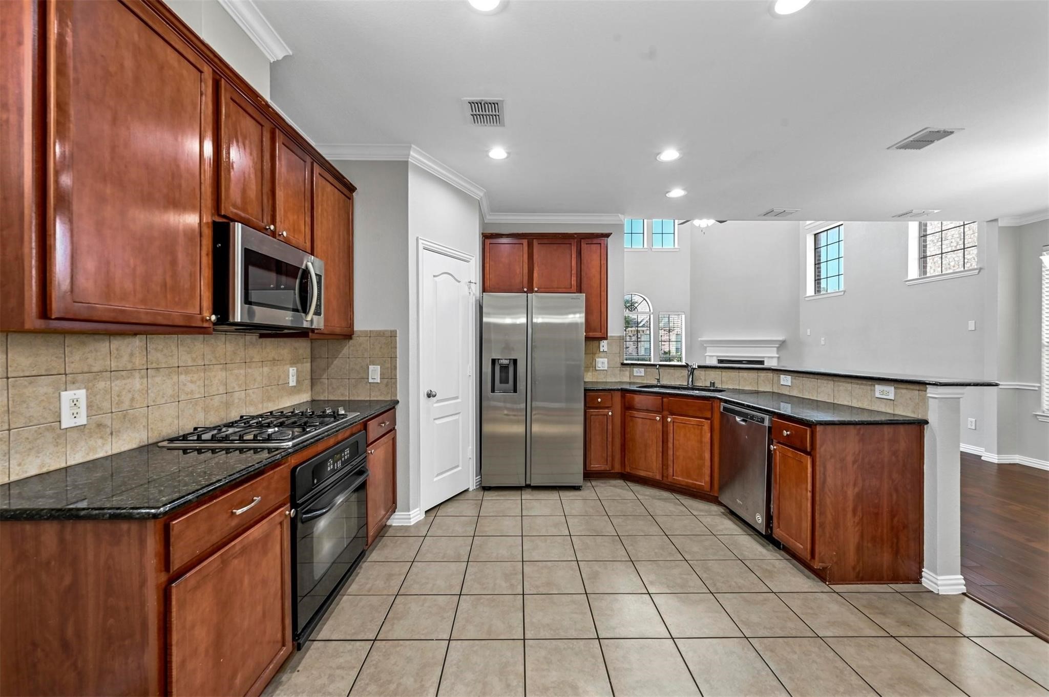 2124 Broadstone Drive Plano TX 75025