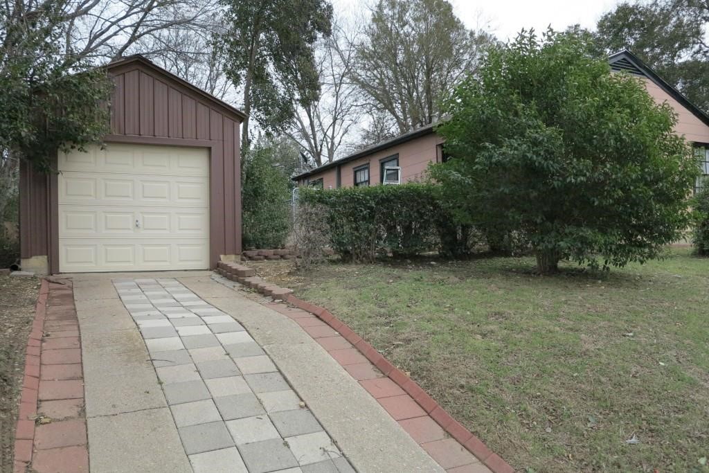 7428 Gaston Avenue Fort Worth TX 76116