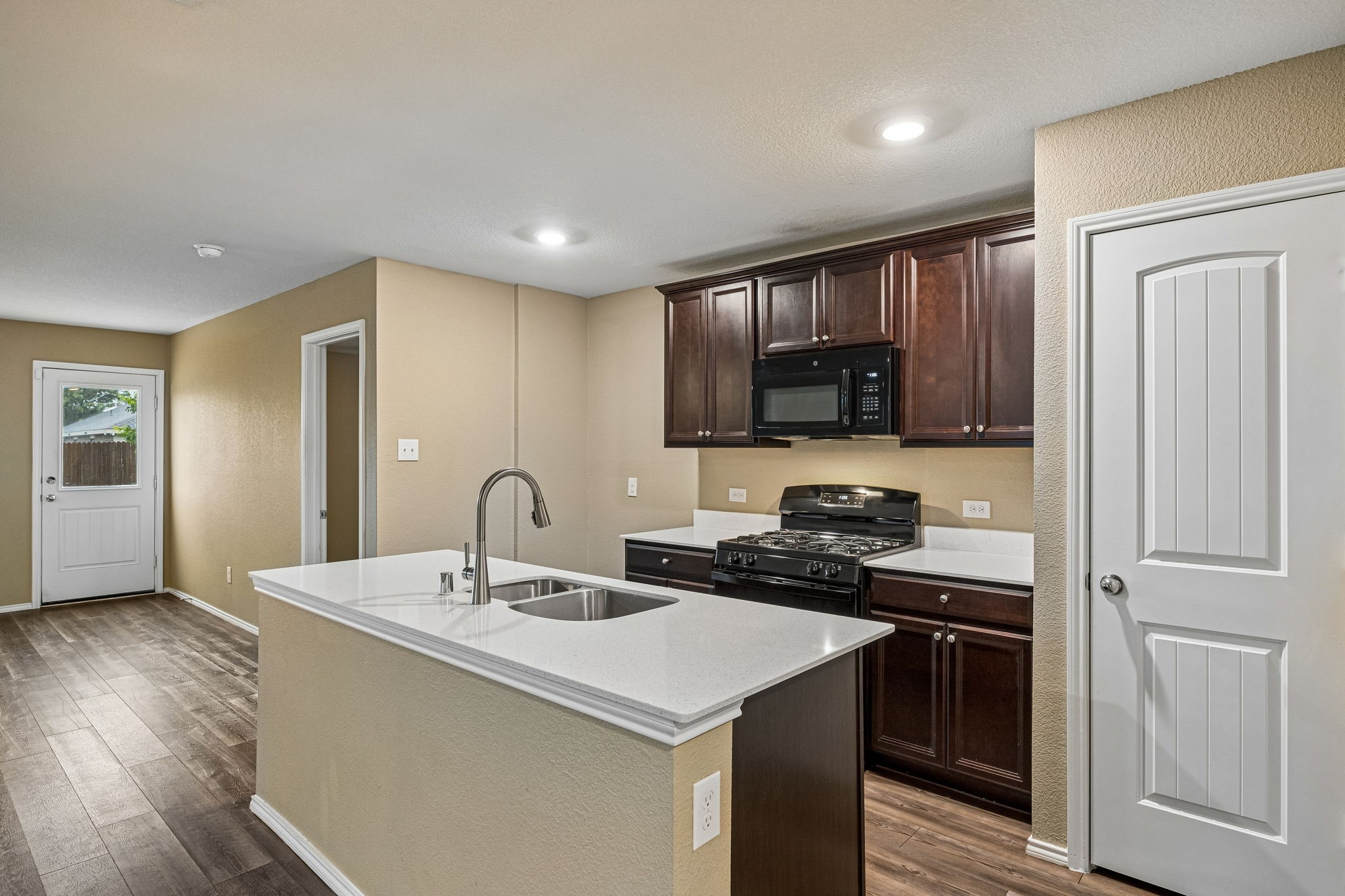 1605 Fields View Drive Anna TX 75409