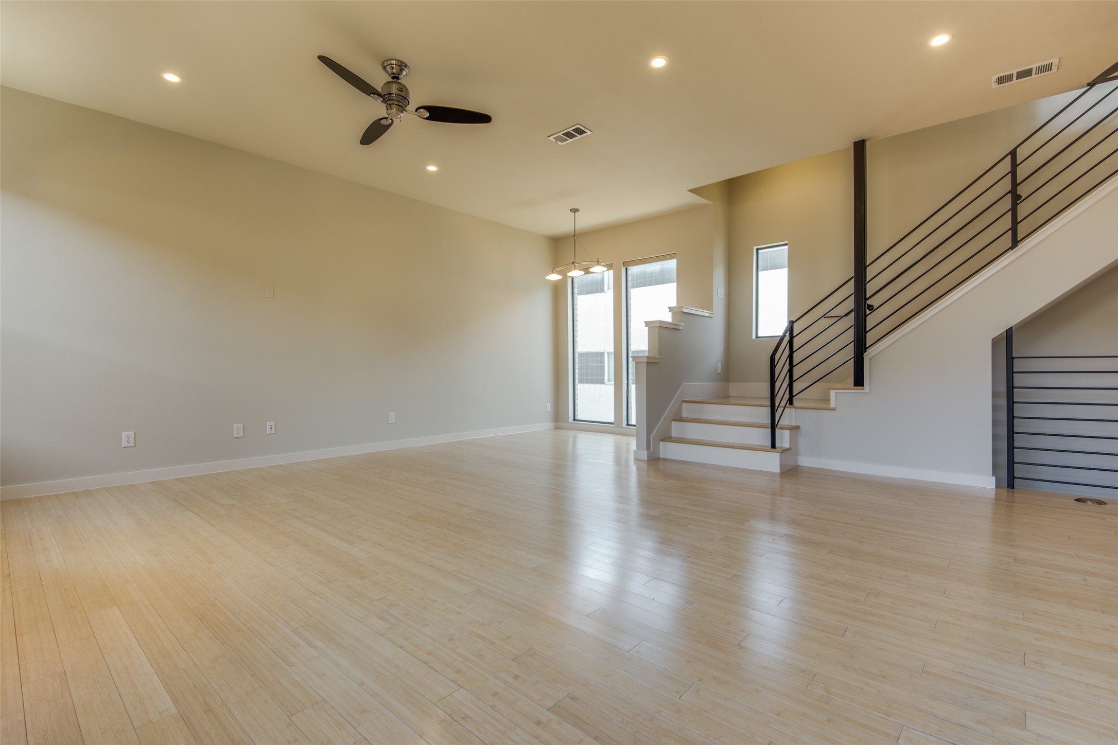 4235 Holland Avenue Dallas TX 75219
