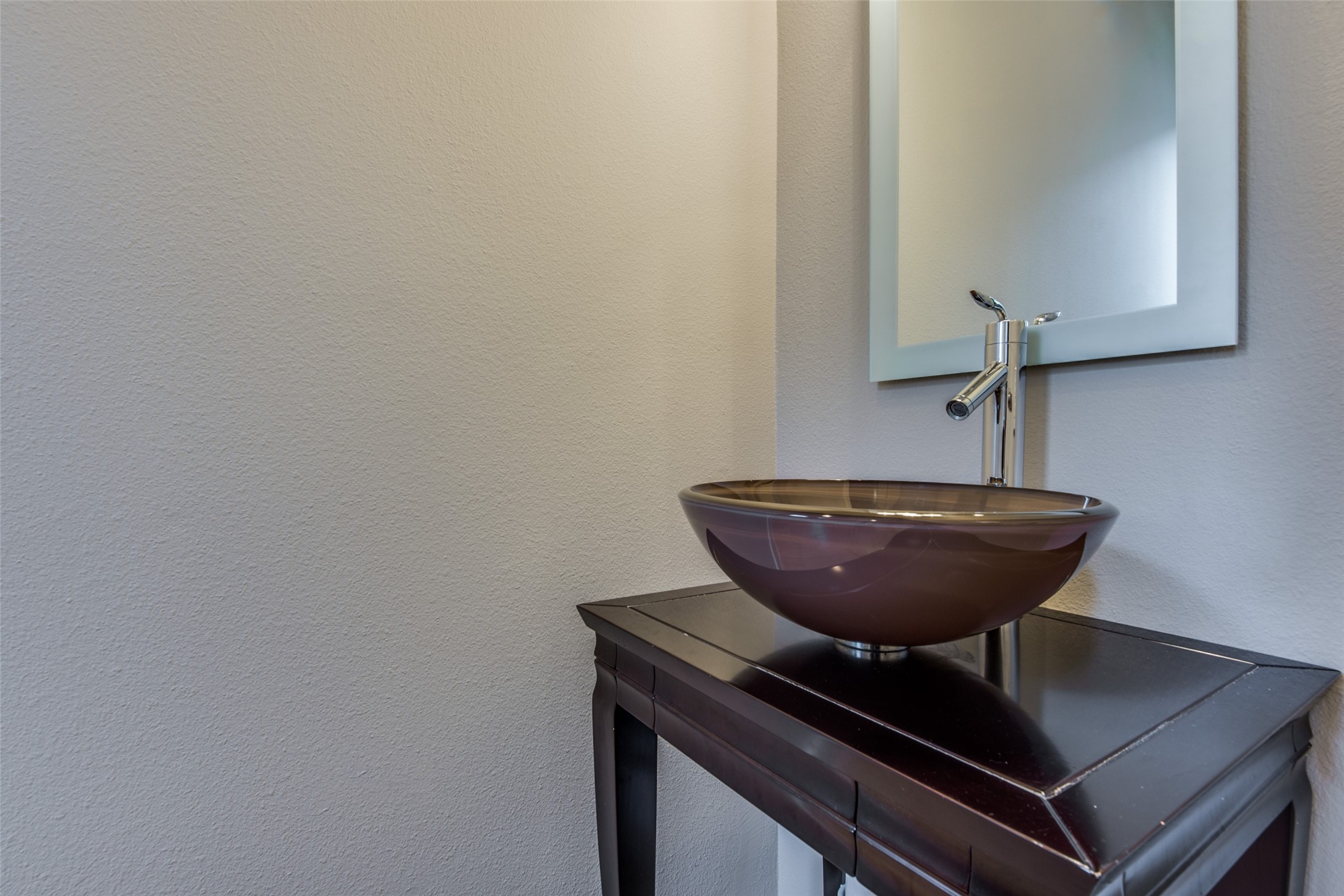 4235 Holland Avenue Dallas TX 75219
