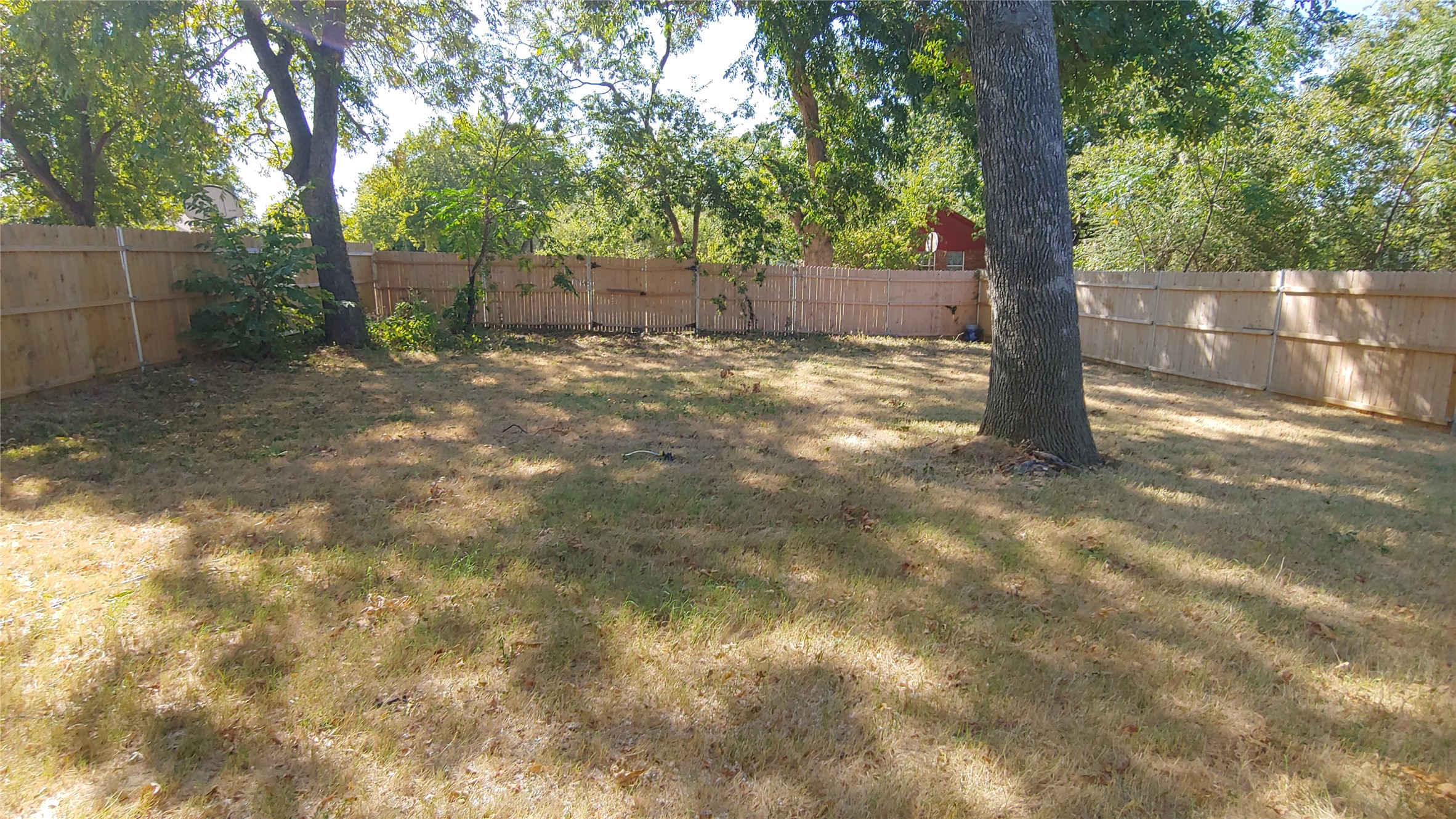 1012 E Oak Street Denton TX 76205
