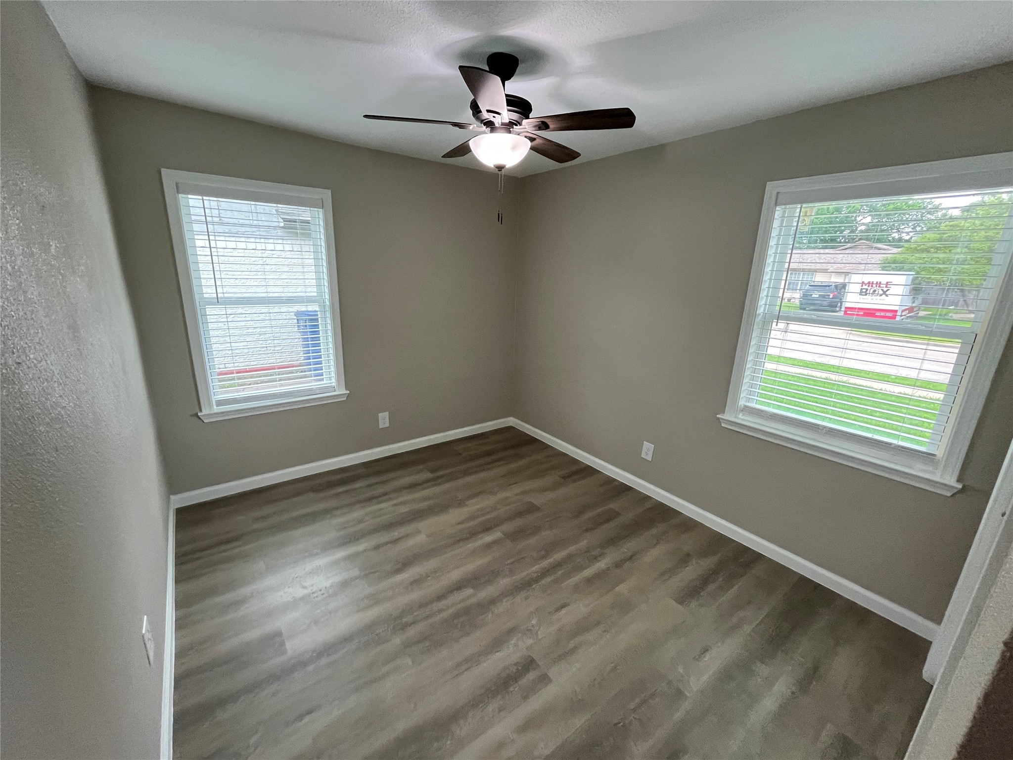 2930 Gardenia Drive Garland TX 75041