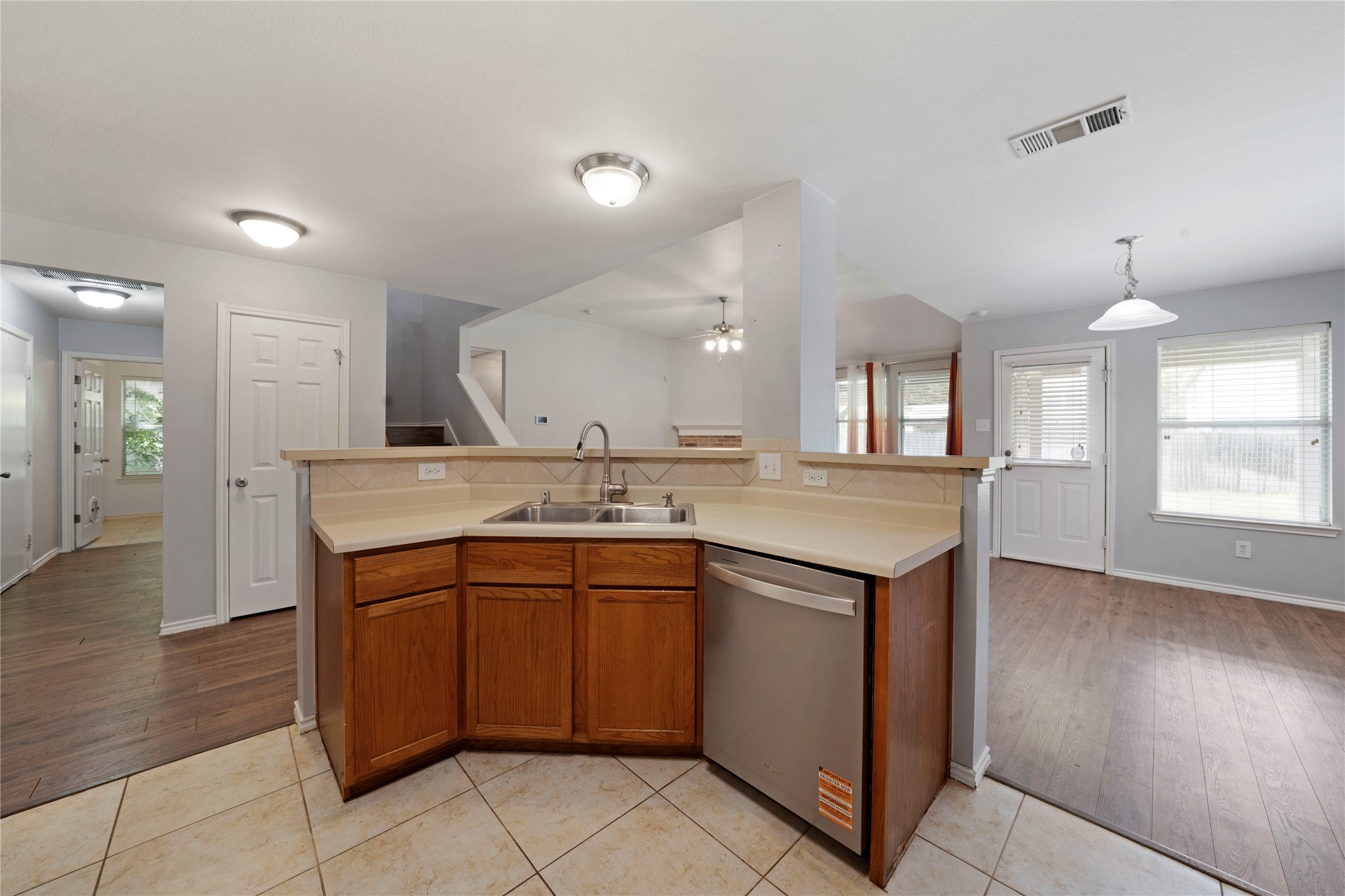 2105 Arthur Street Mckinney TX 75071