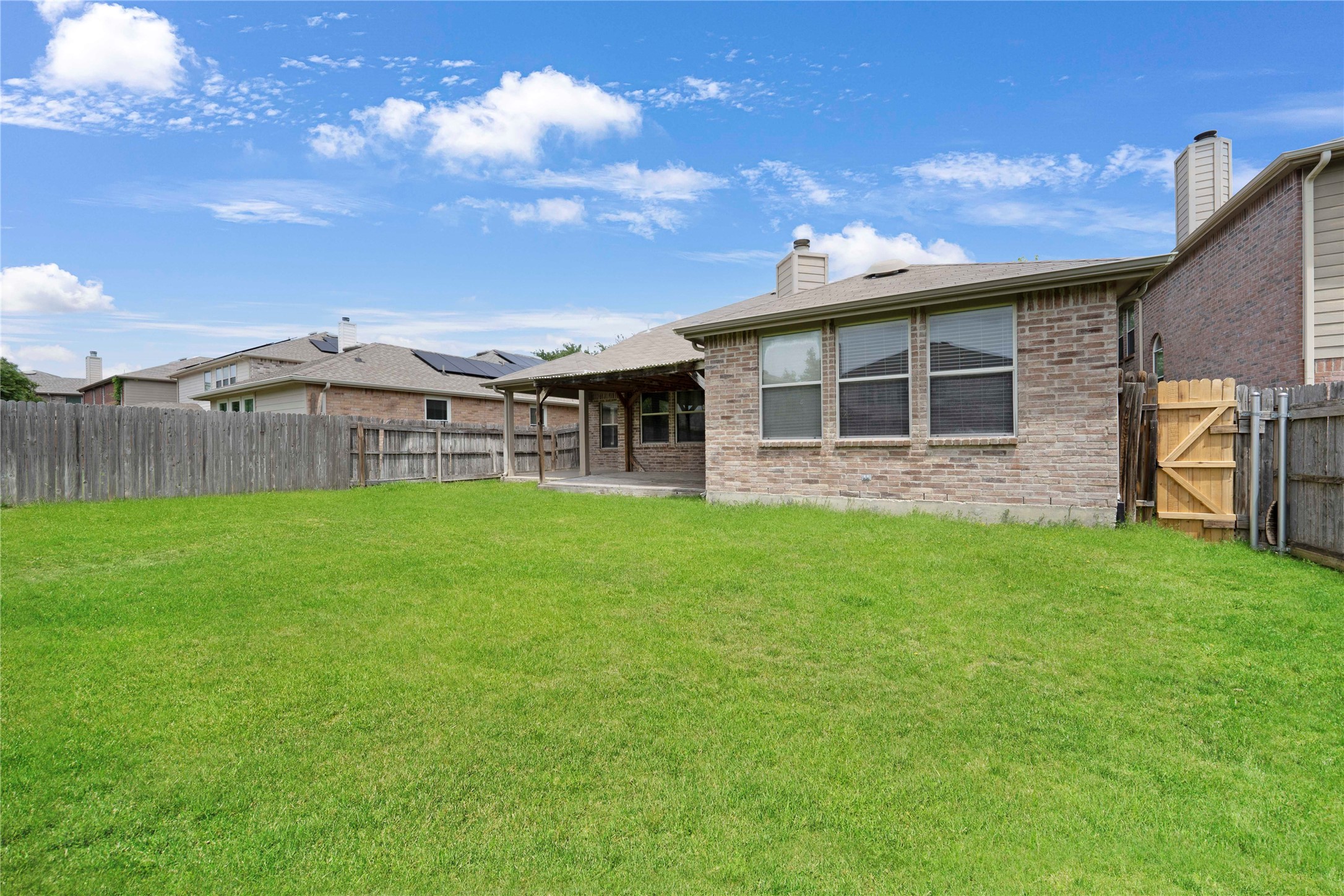 2105 Arthur Street Mckinney TX 75071