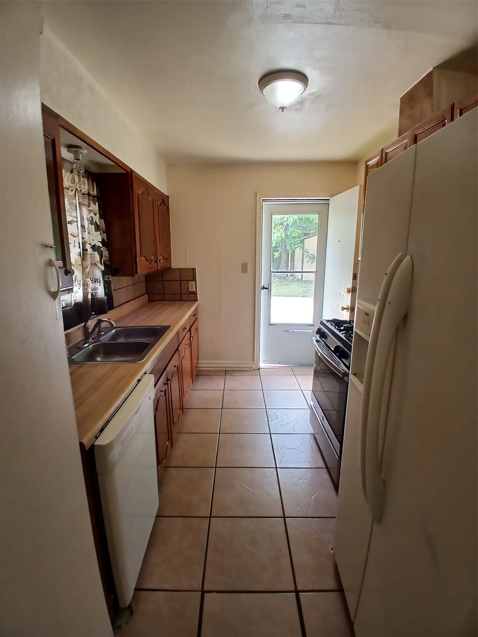 3100 Metropolitan Avenue Dallas TX 75215