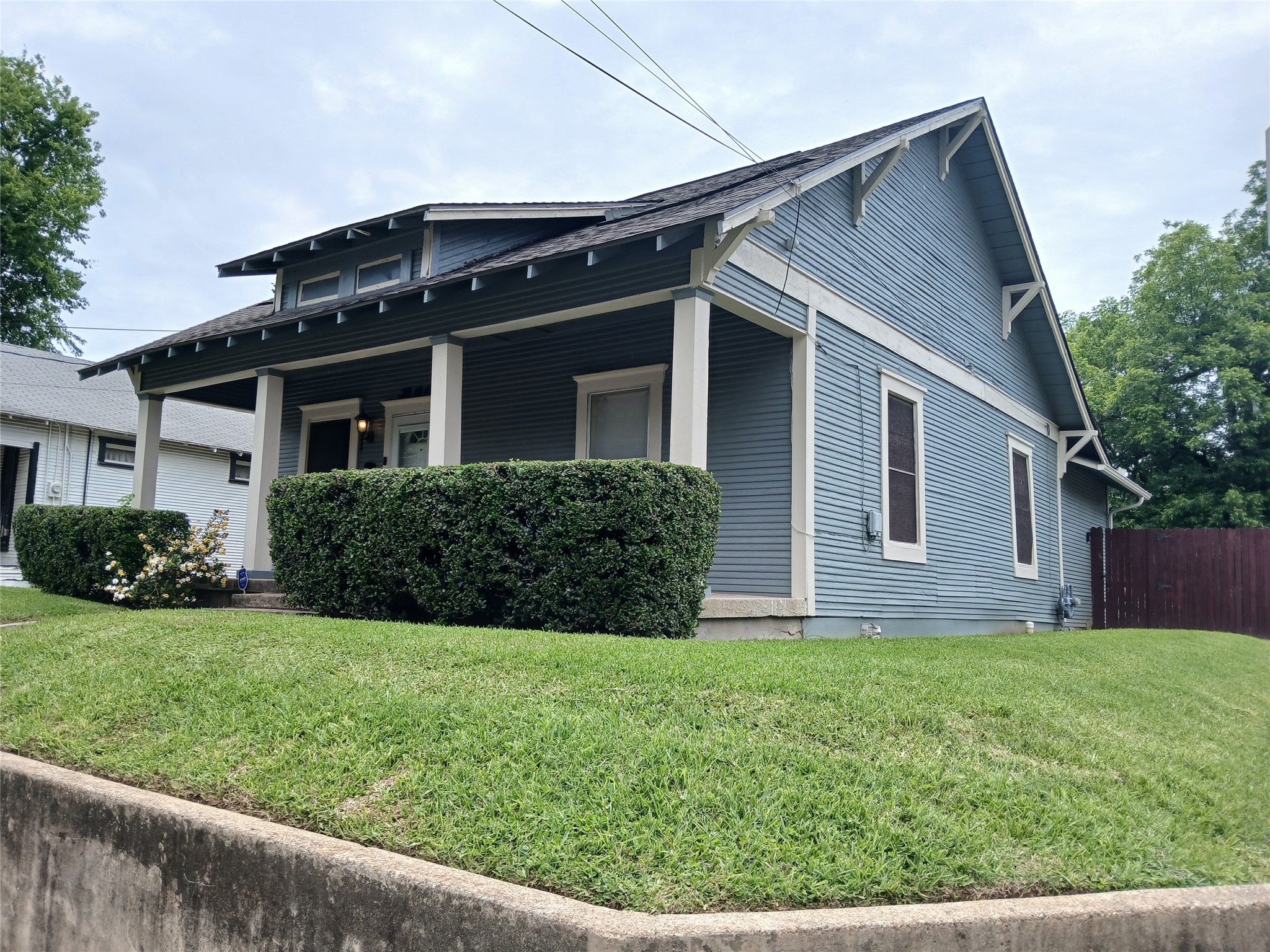 3100 Metropolitan Avenue Dallas TX 75215