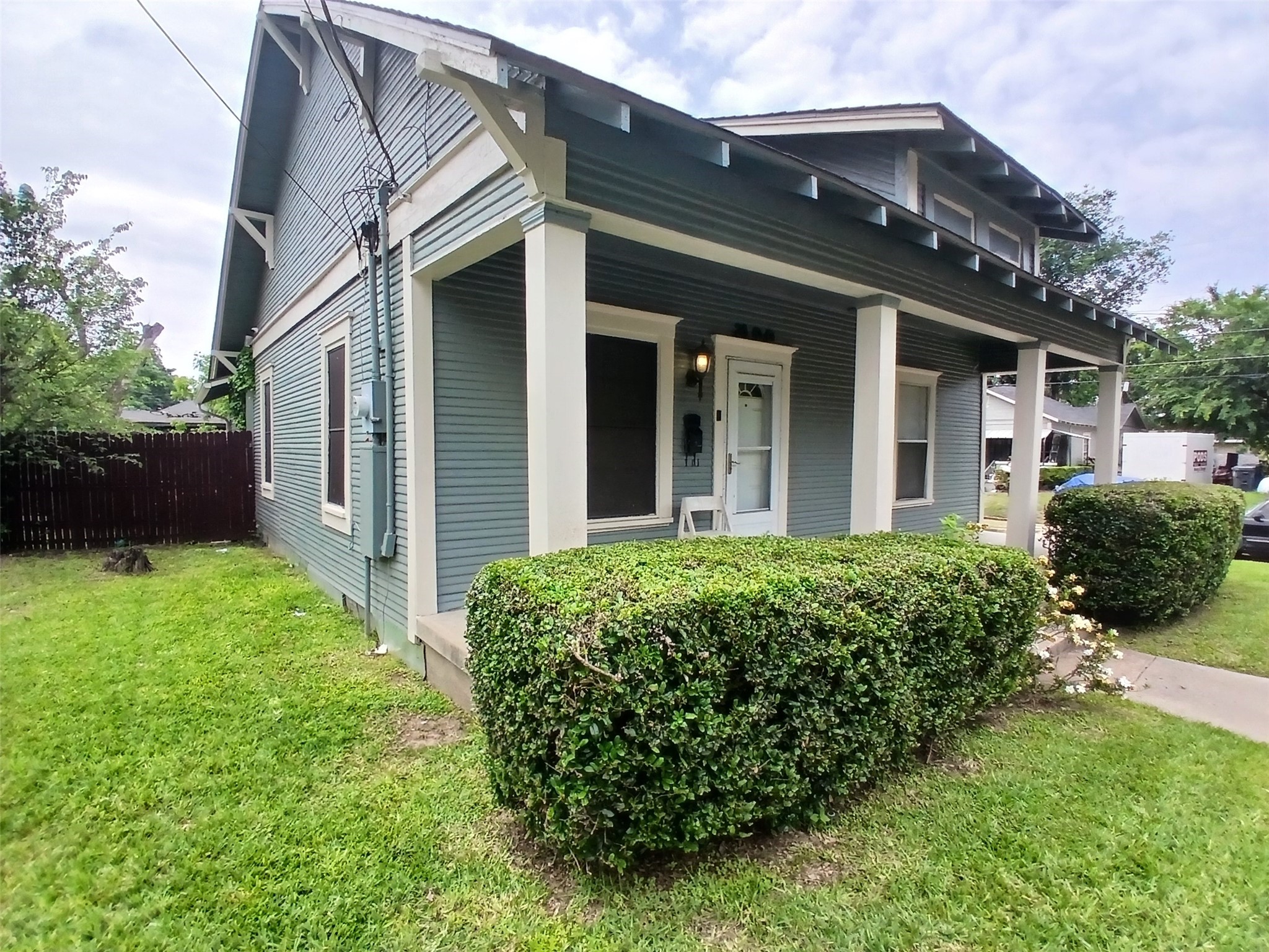 3100 Metropolitan Avenue Dallas TX 75215
