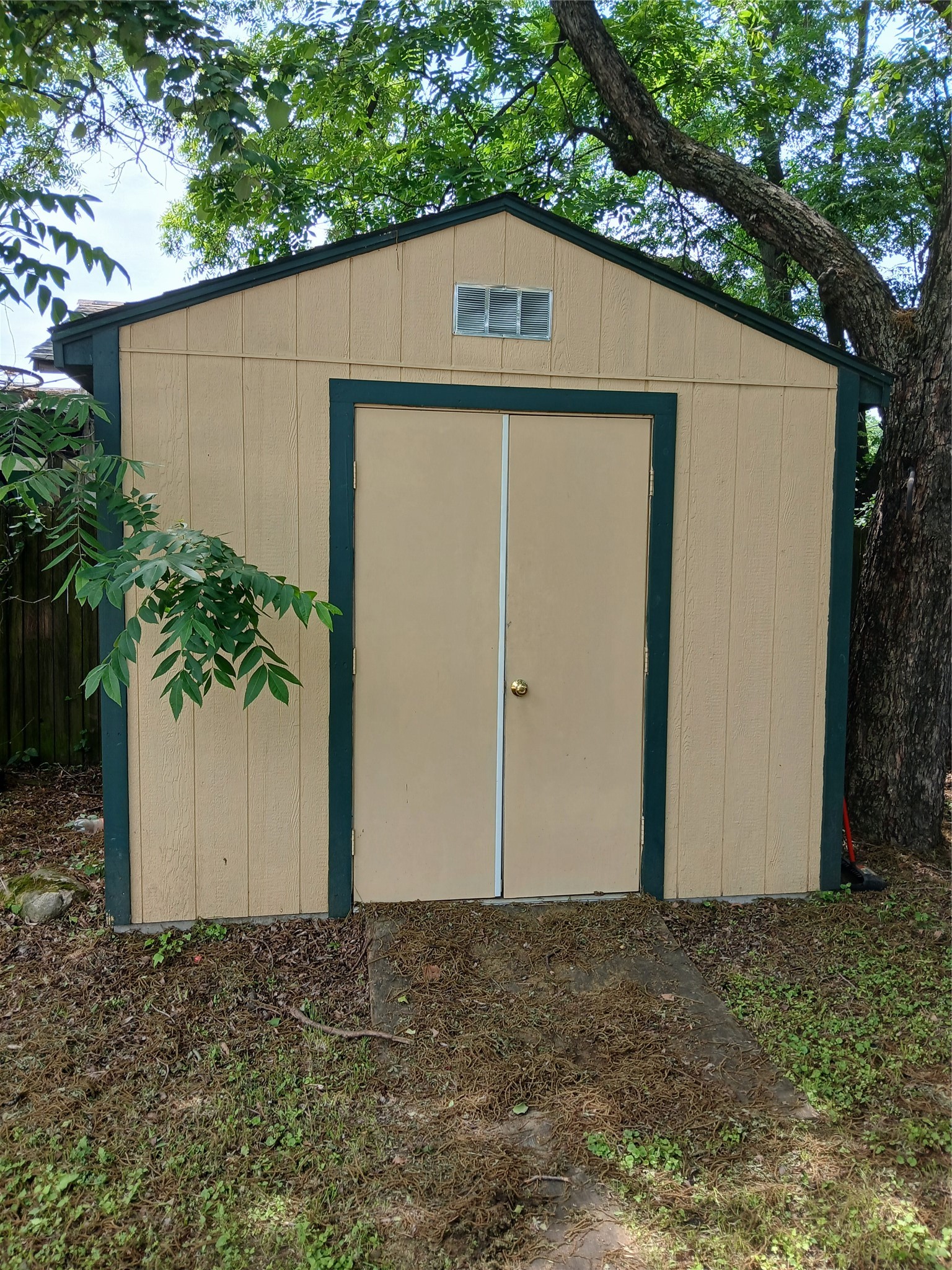 3100 Metropolitan Avenue Dallas TX 75215