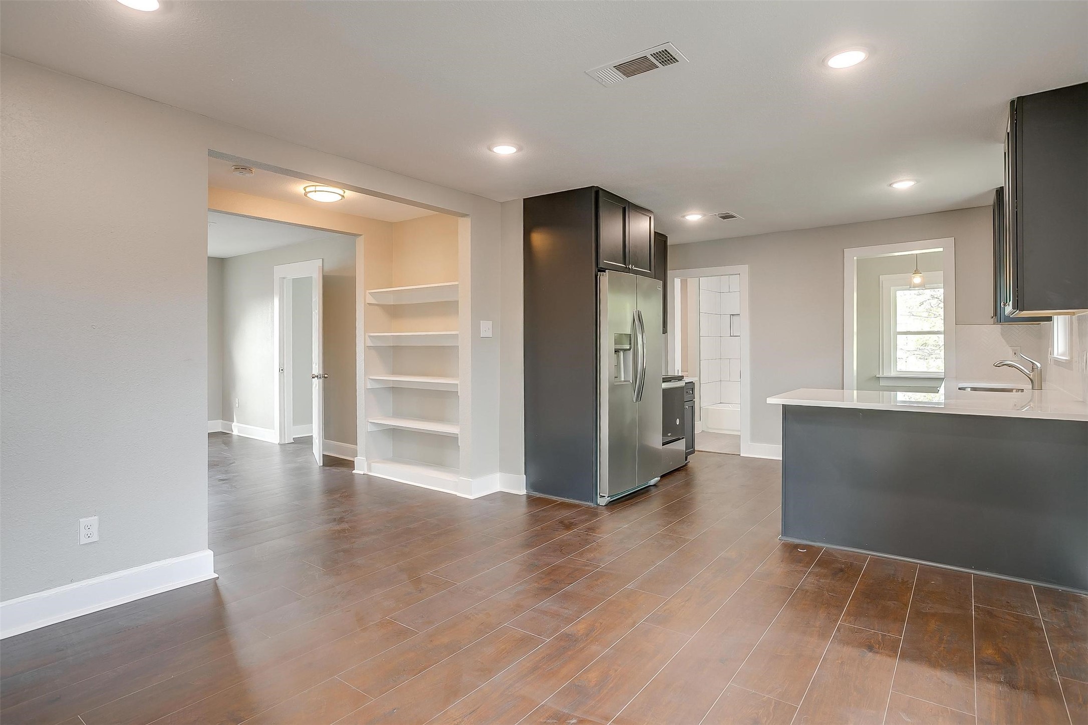 2932 Travis Avenue Fort Worth TX 76110
