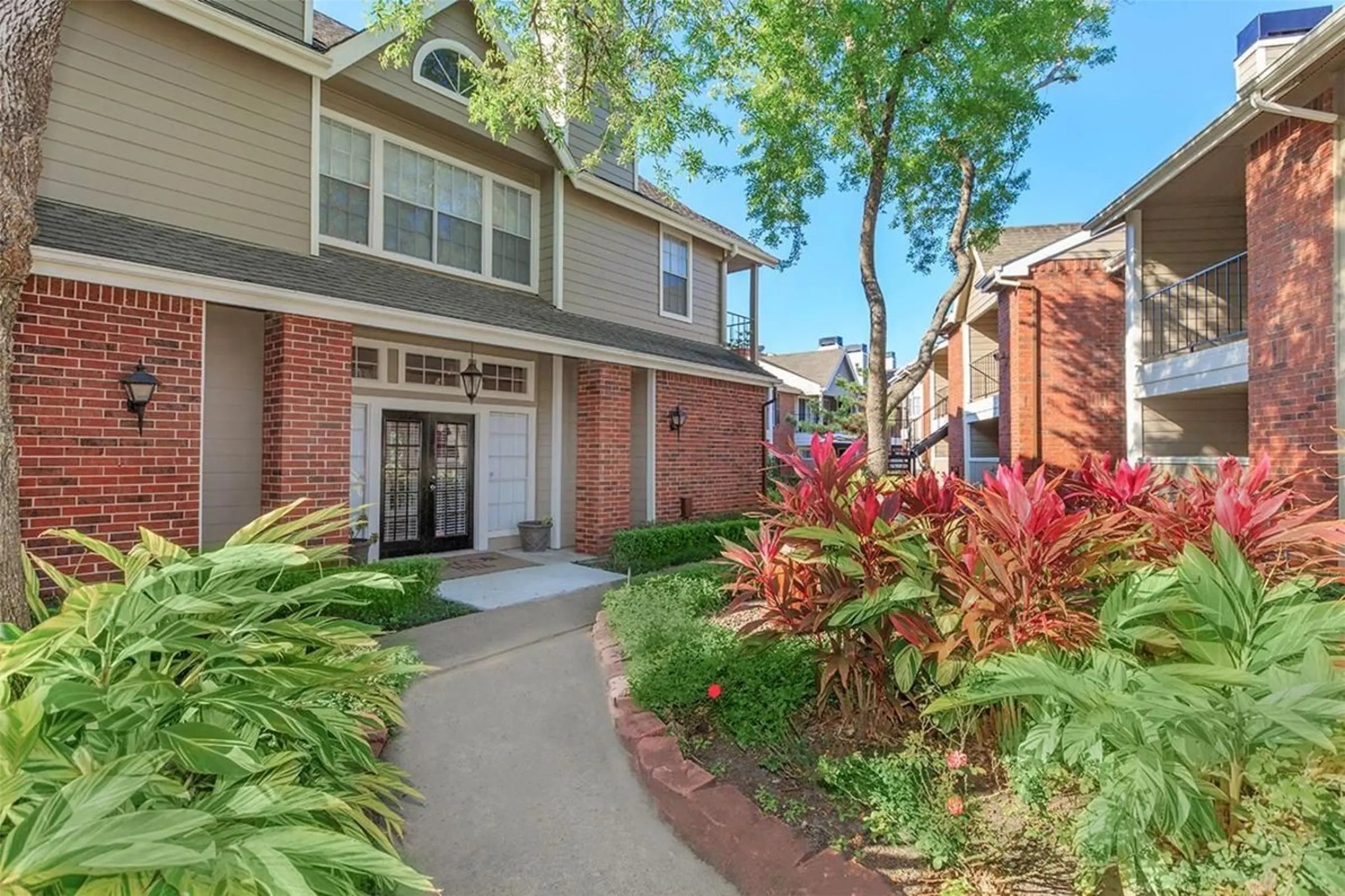 8110 Creekbend Drive Houston TX 77071