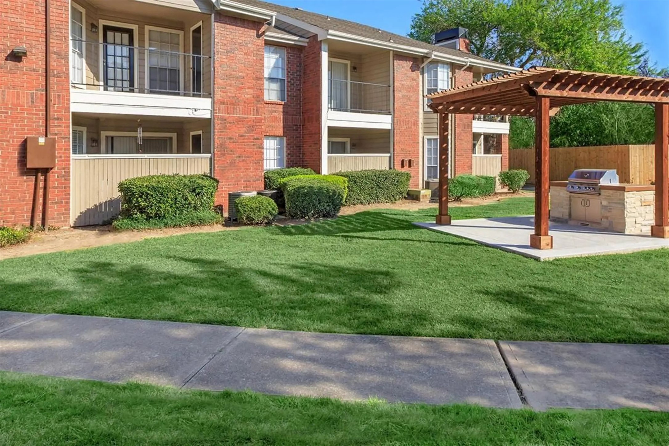 8110 Creekbend Drive Houston TX 77071