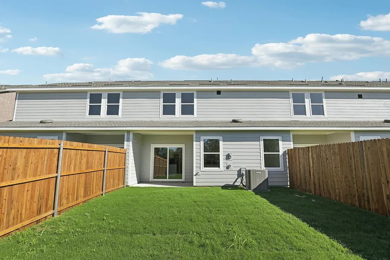 233 Berthe Court Cedar Hill TX 75104