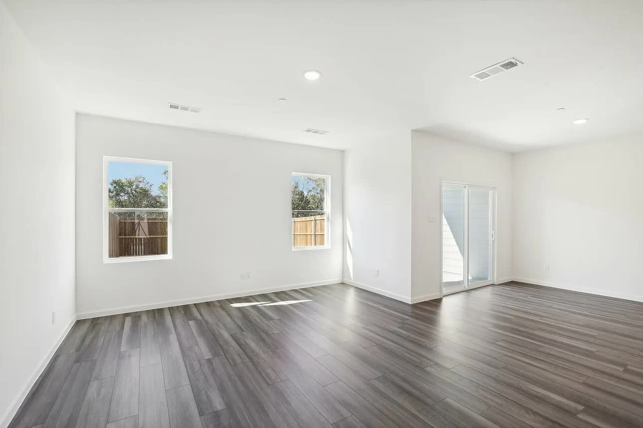 233 Berthe Court Cedar Hill TX 75104
