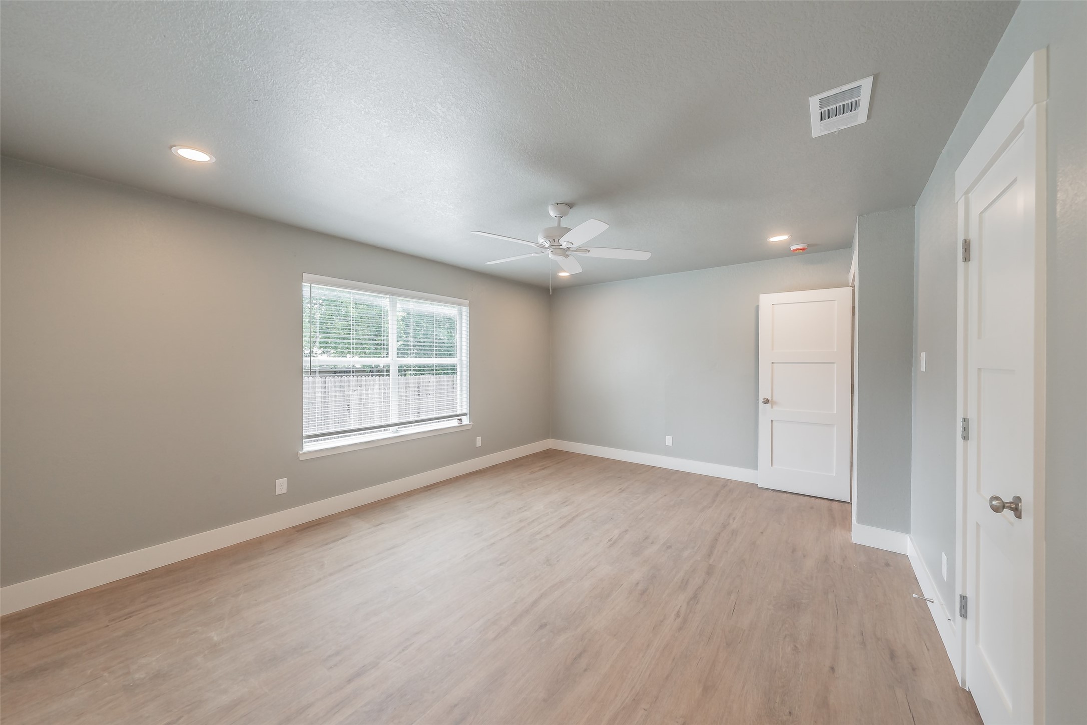 7504 Hanover North Richland Hills TX 76182