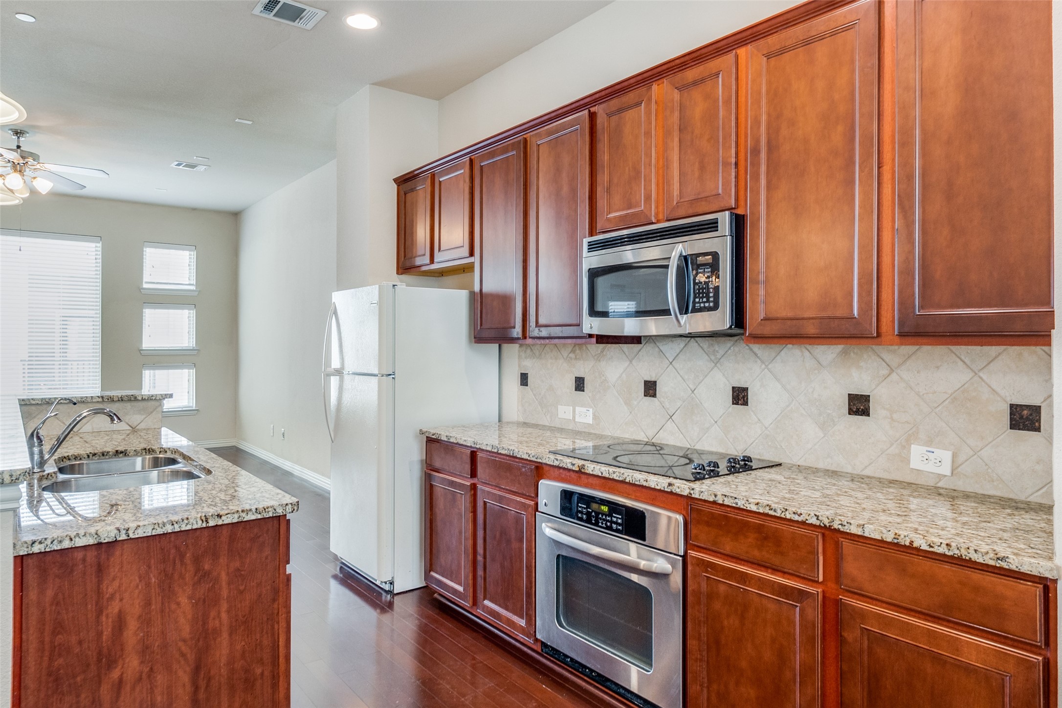 2326 Stutz Drive Dallas TX 75235