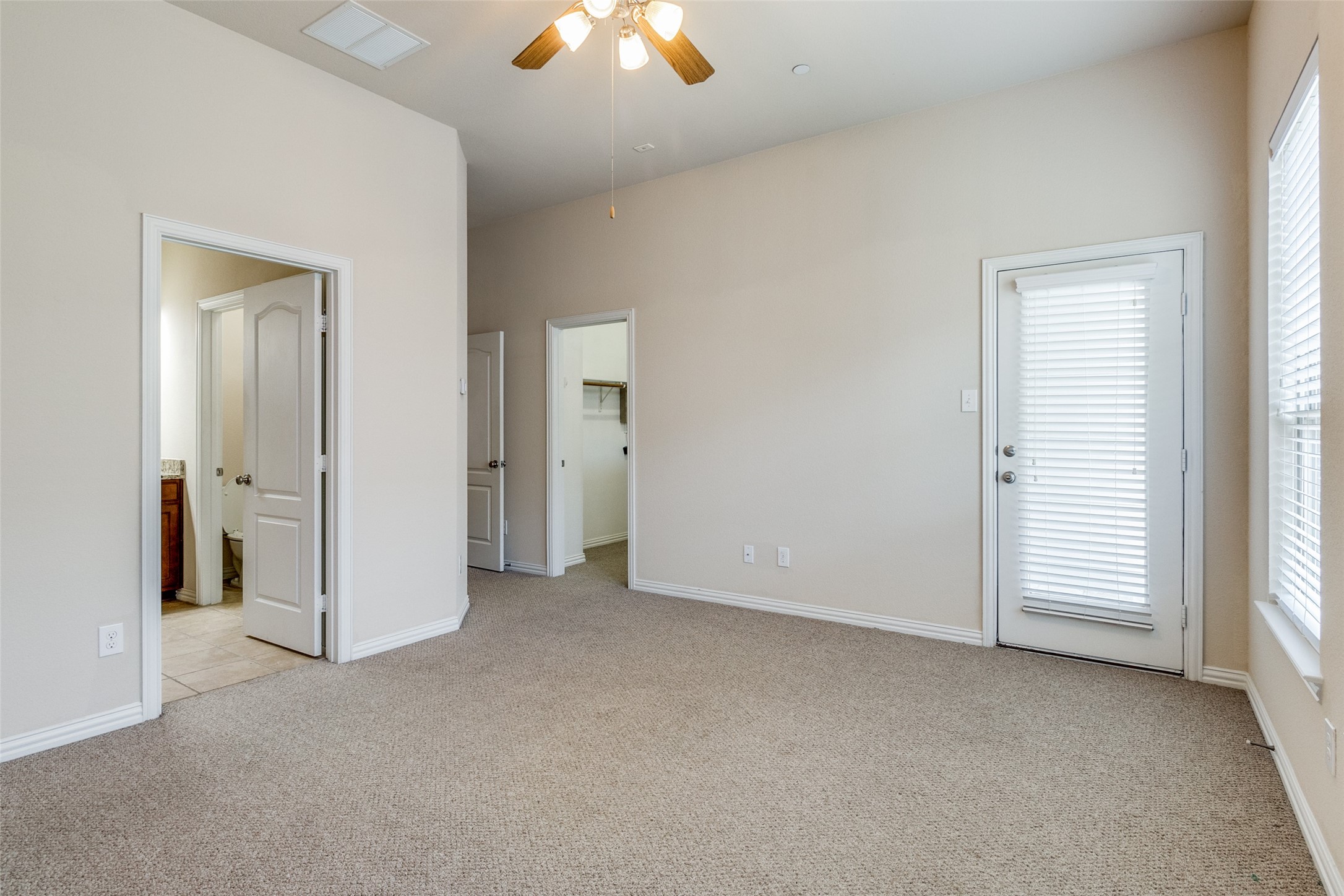 2326 Stutz Drive Dallas TX 75235