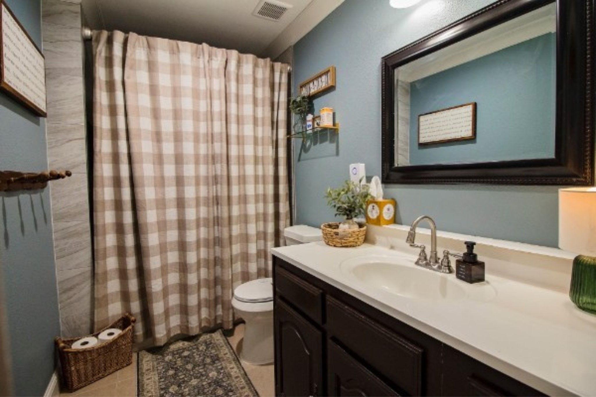 379 S John Douglas Road Van Alstyne TX 75495
