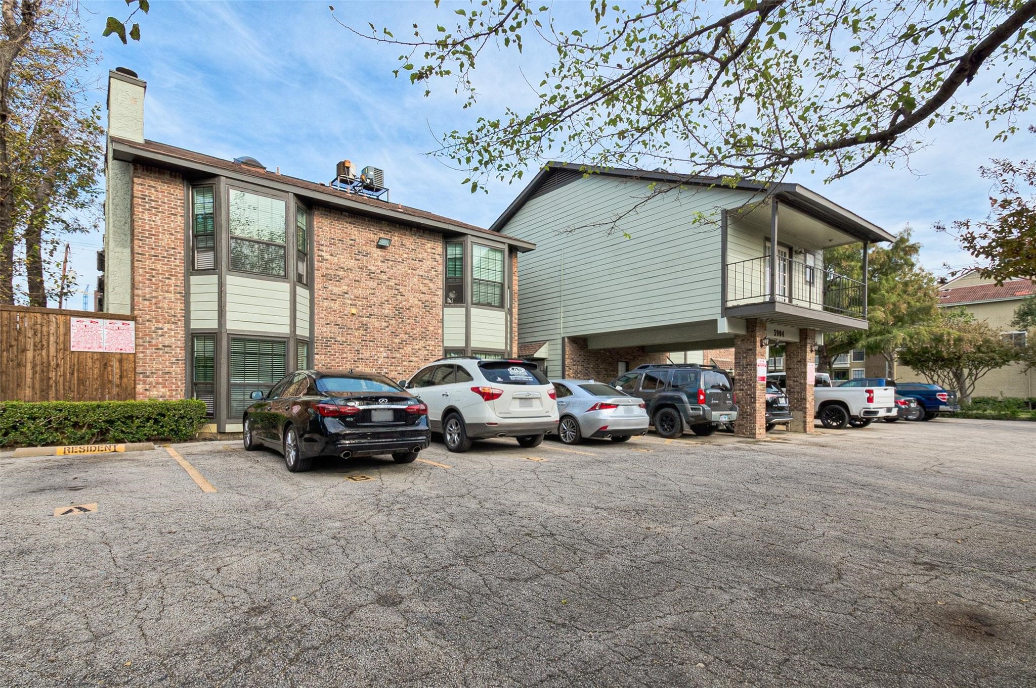 3904 Rawlins Street Dallas TX 75219