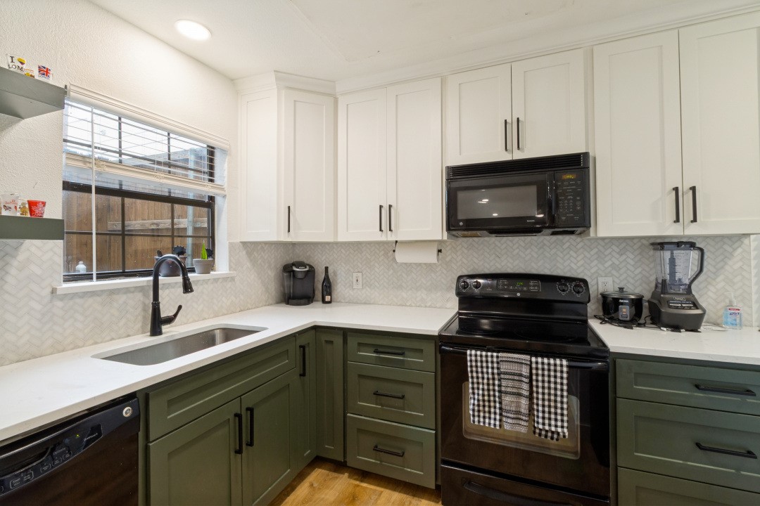 3904 Rawlins Street Dallas TX 75219
