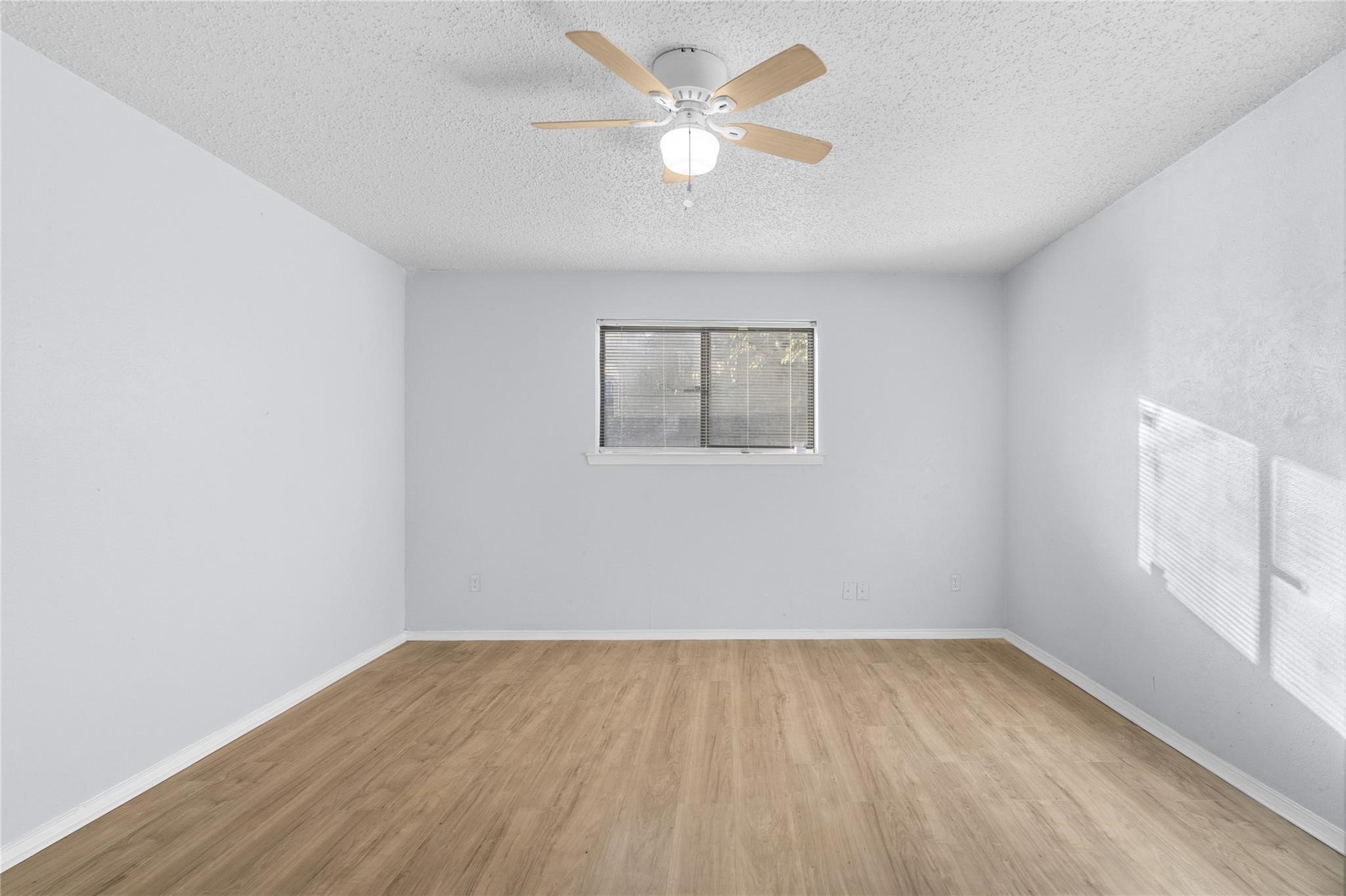 6930 Thornwood Drive Dallas TX 75227