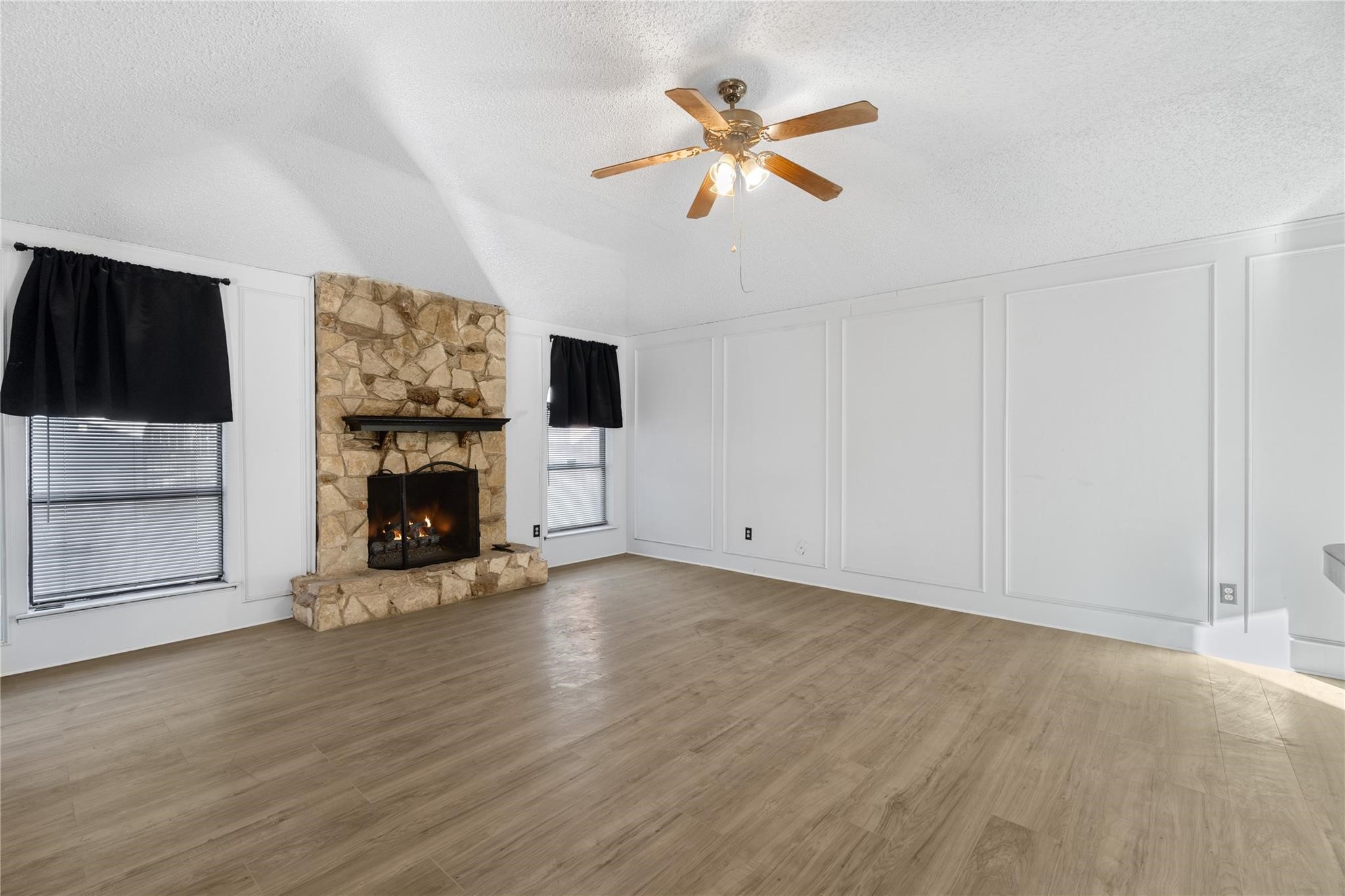 6930 Thornwood Drive Dallas TX 75227