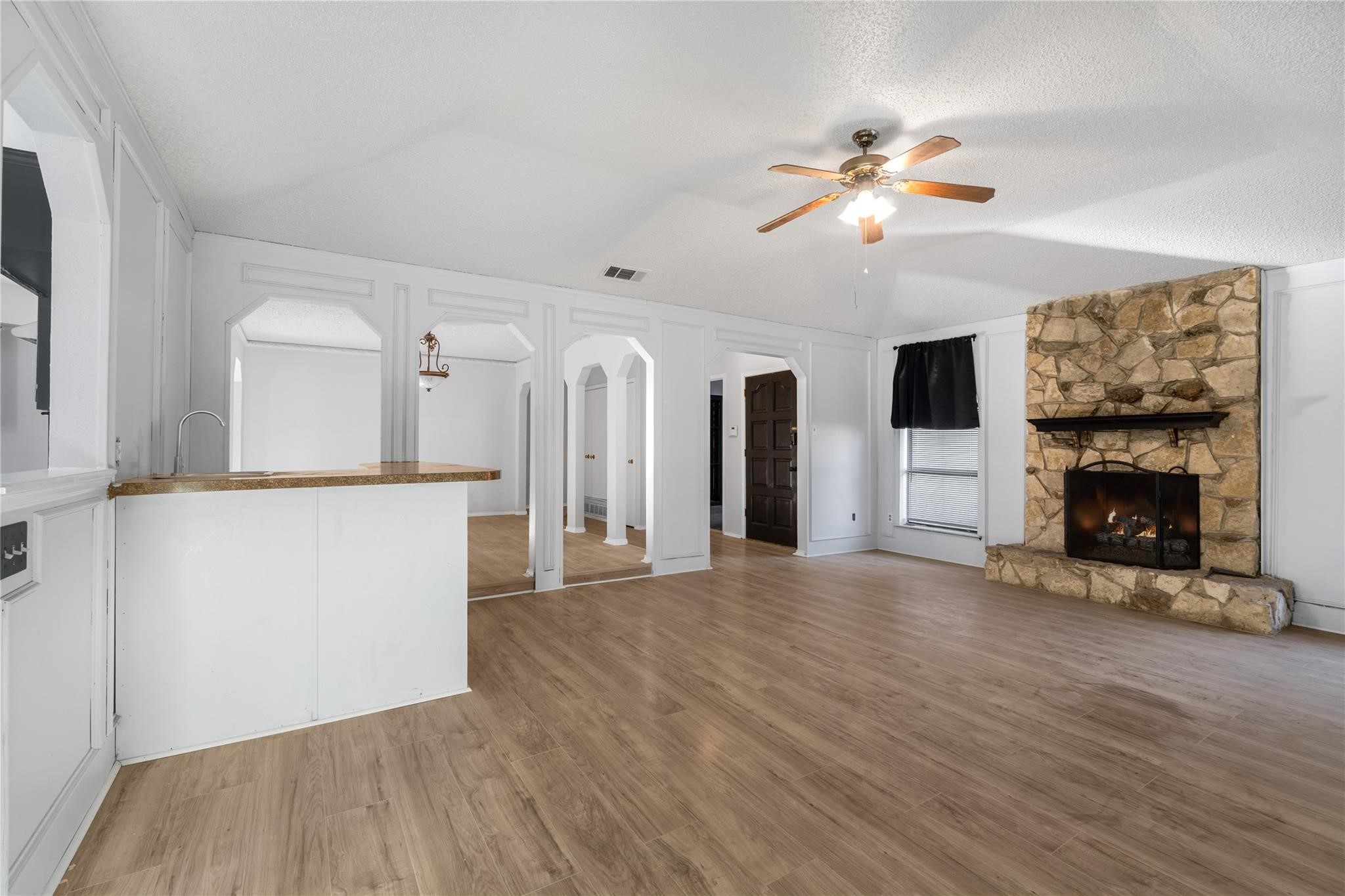 6930 Thornwood Drive Dallas TX 75227