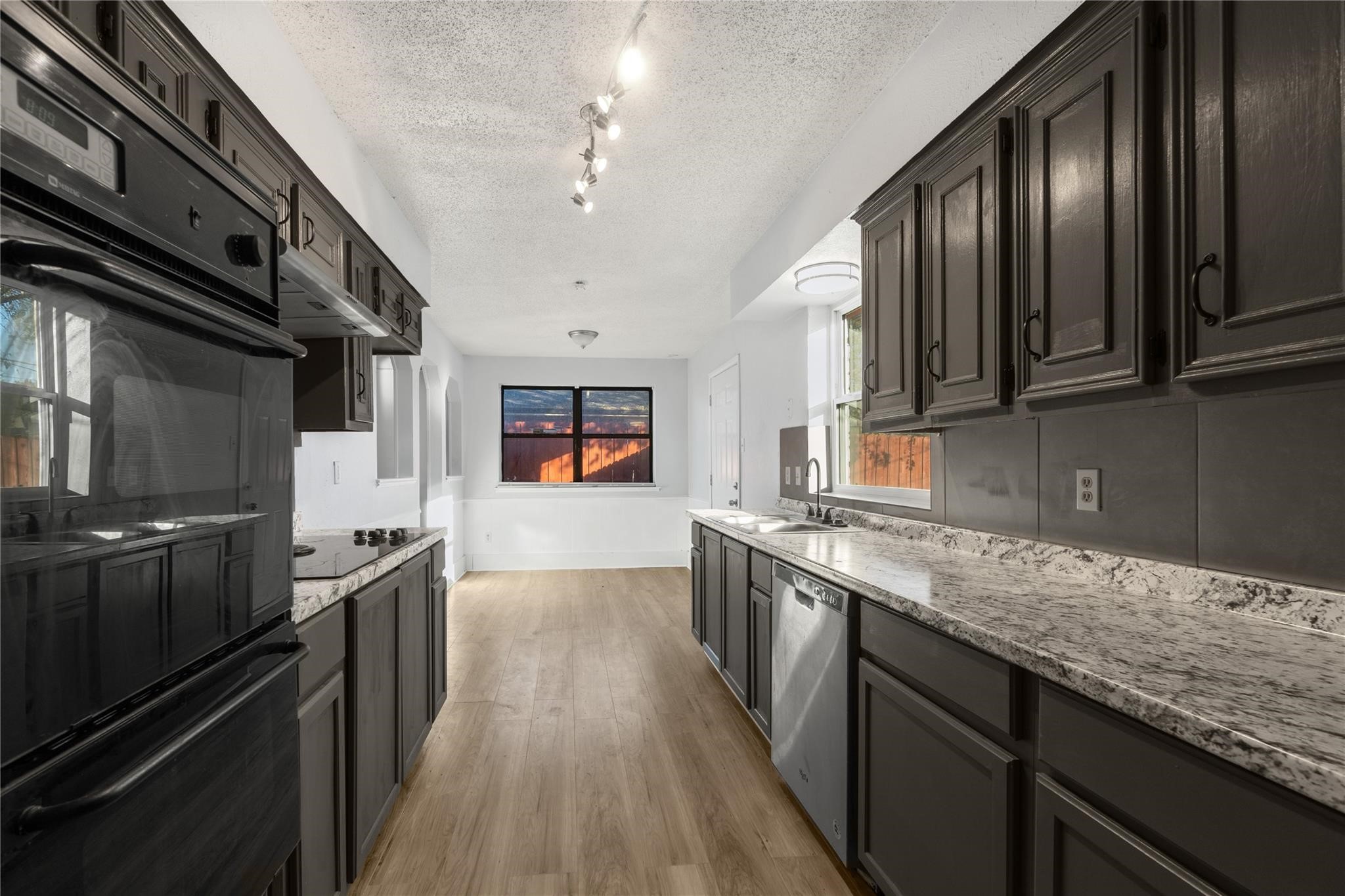 6930 Thornwood Drive Dallas TX 75227