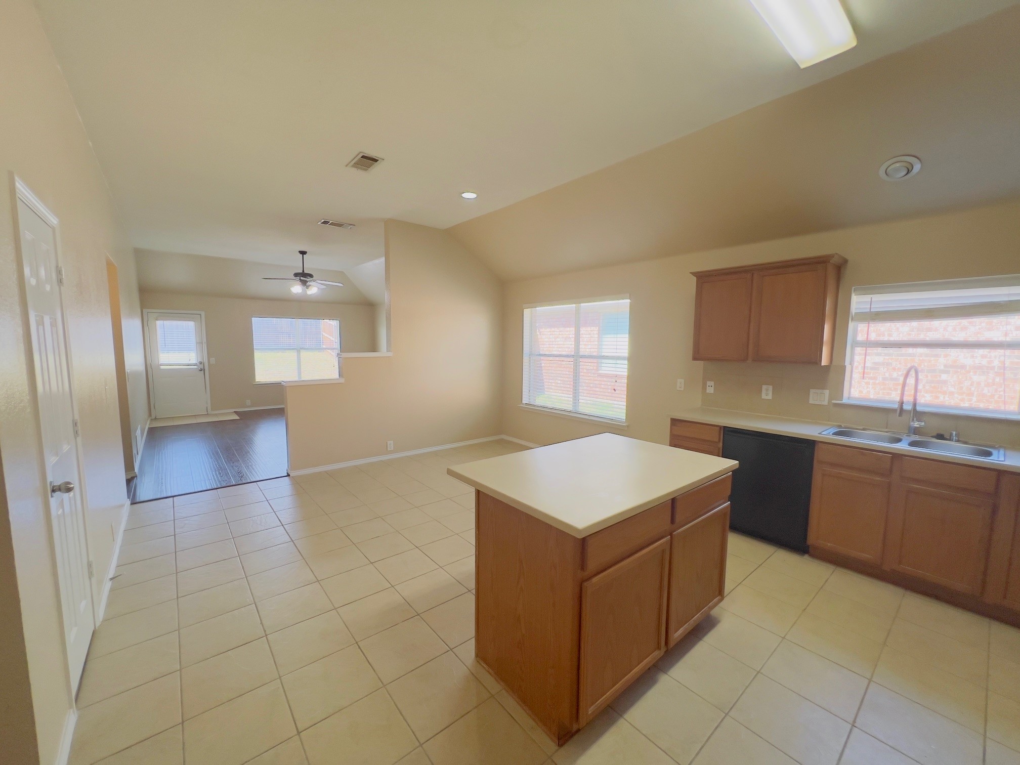 8720 Chisholm Trail Cross Roads TX 76227