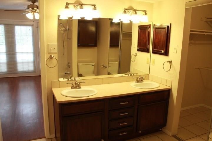 5550 Spring Valley Dallas TX 75254