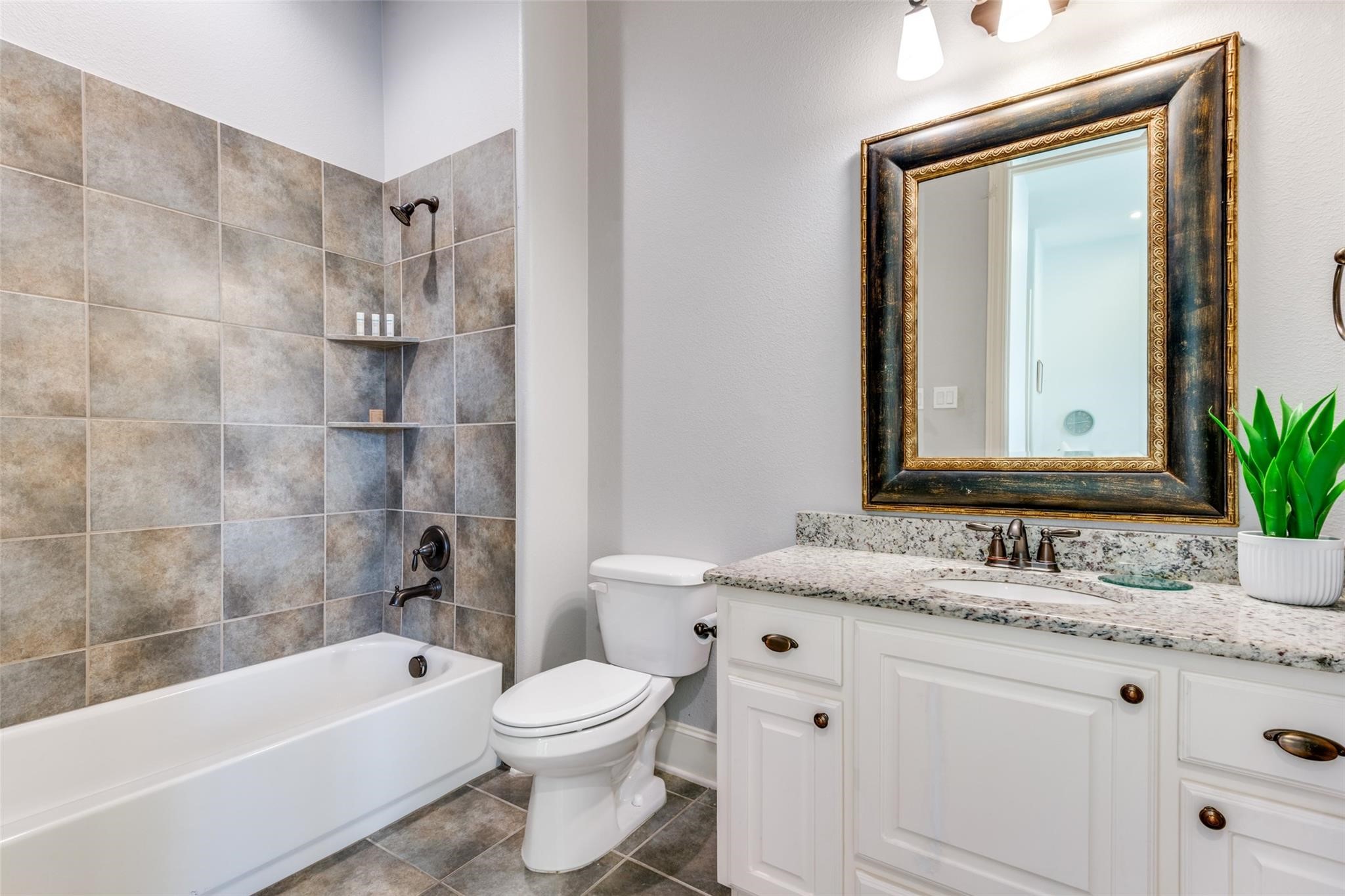 3011 Haywick The Colony TX 75056