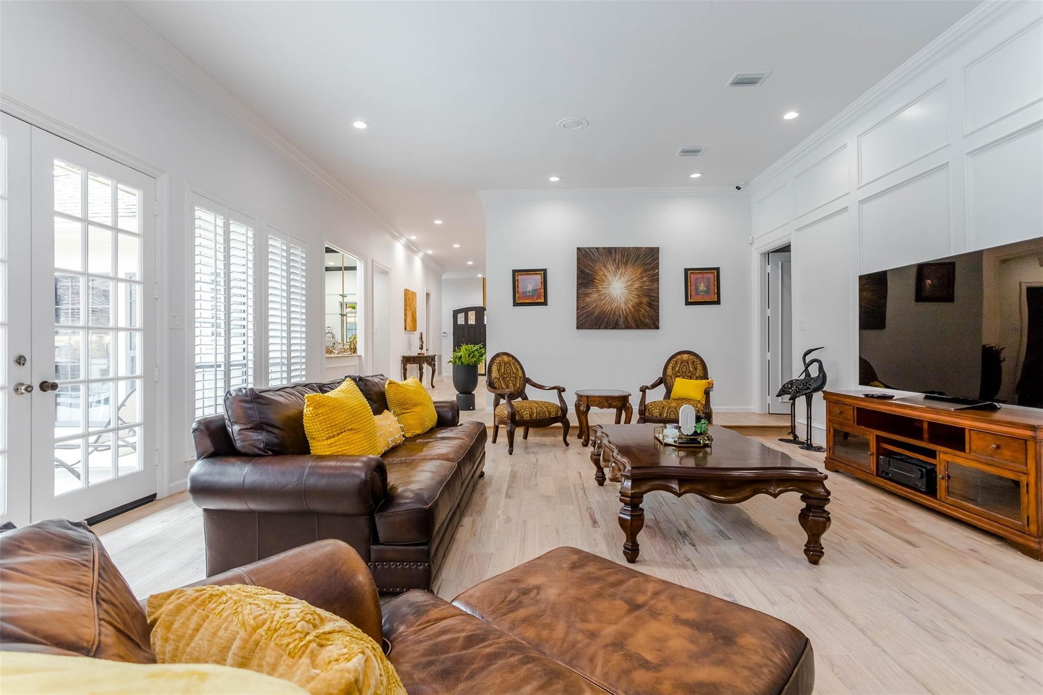 11712 Forest Court Dallas TX 75230