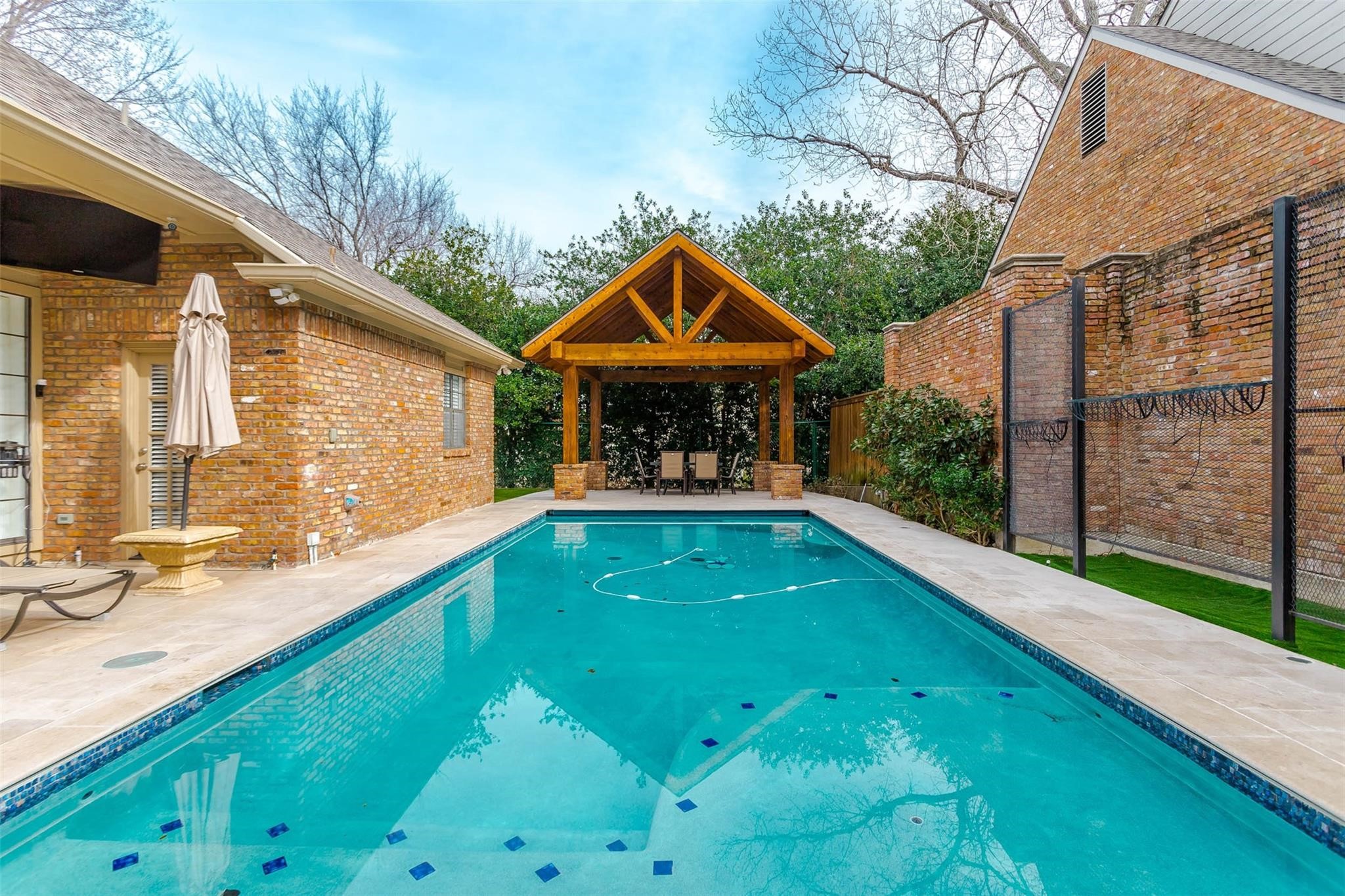 11712 Forest Court Dallas TX 75230