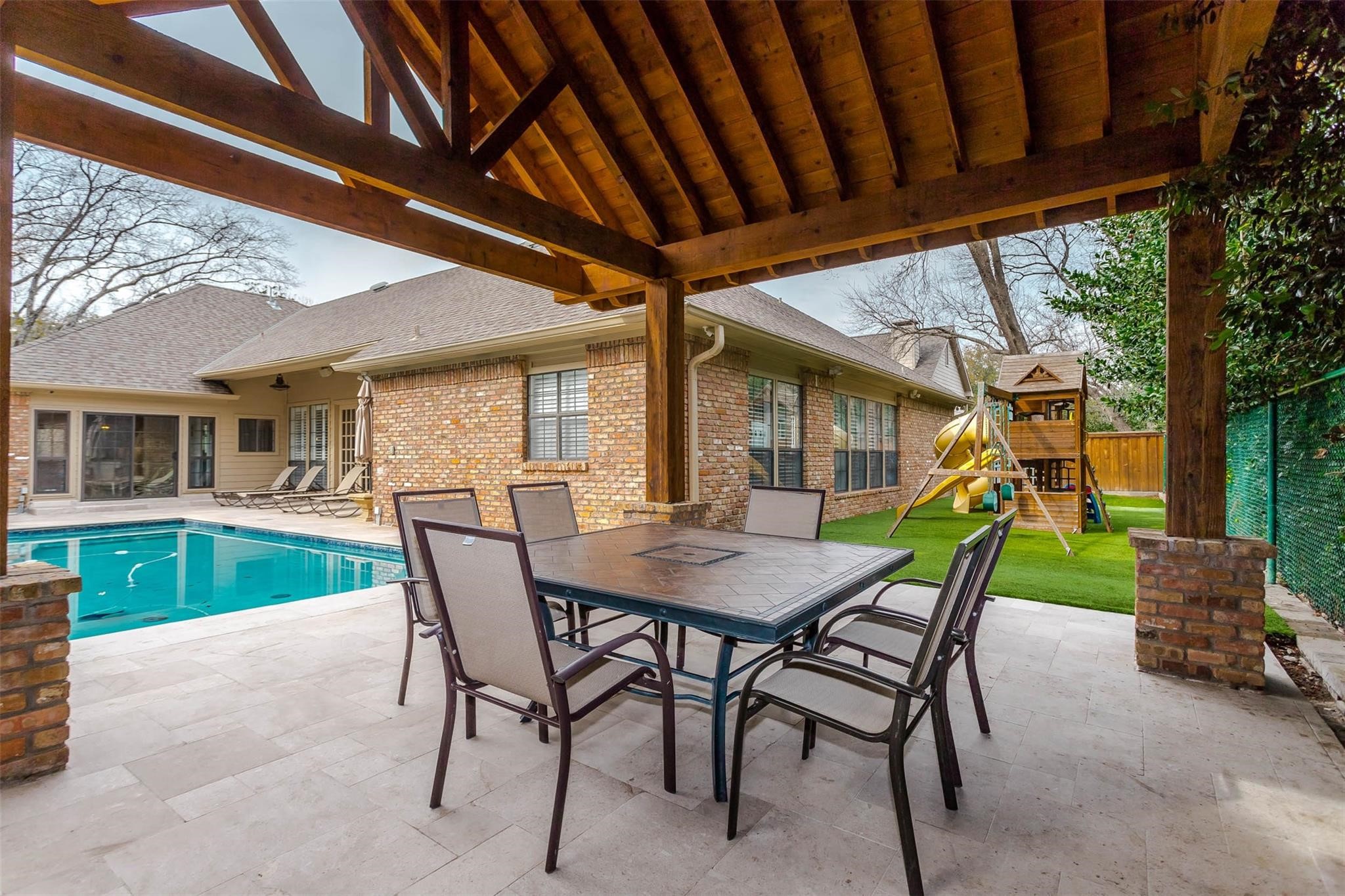 11712 Forest Court Dallas TX 75230