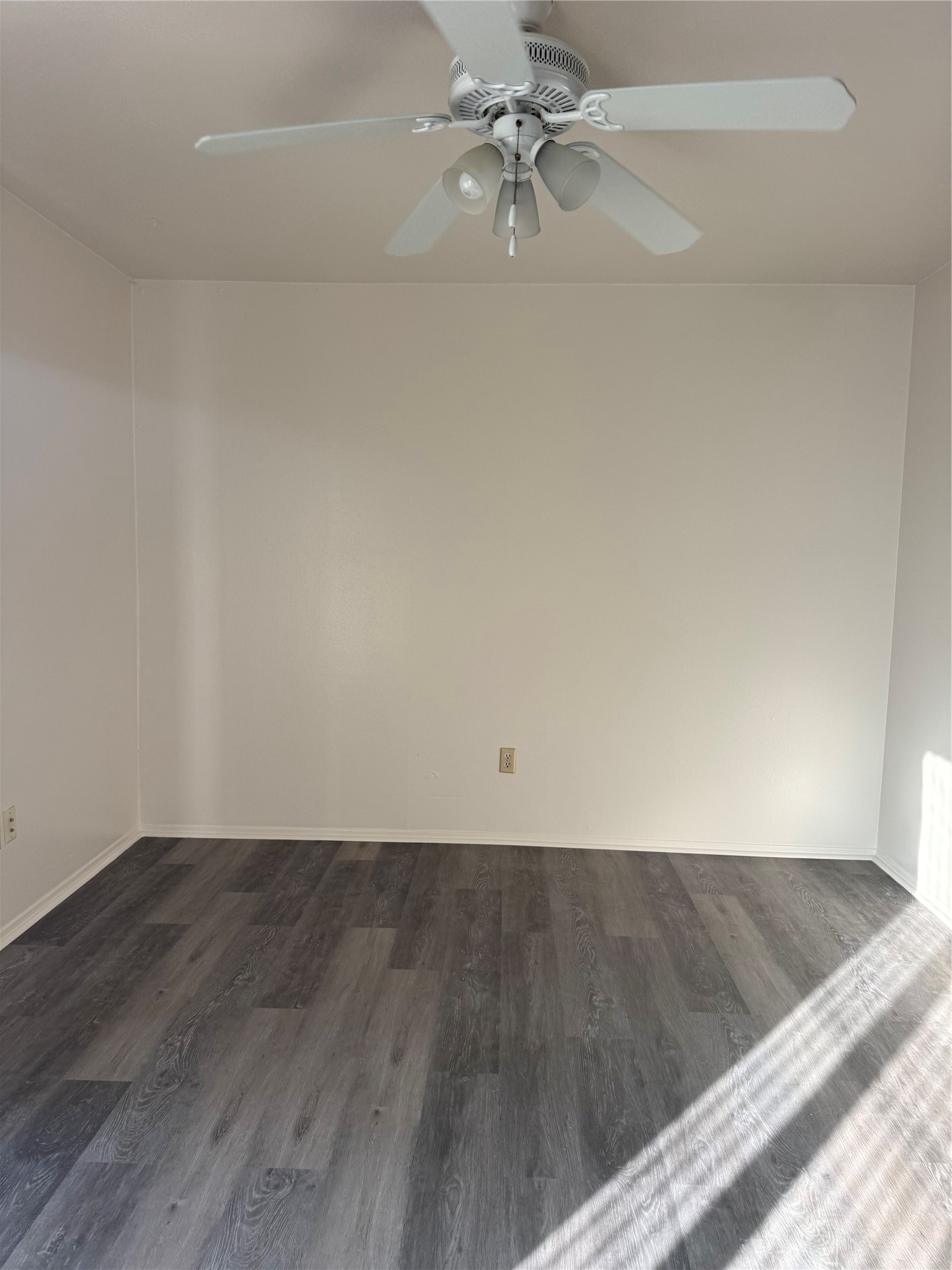 13424 Blossomheath Lane Dallas TX 75240