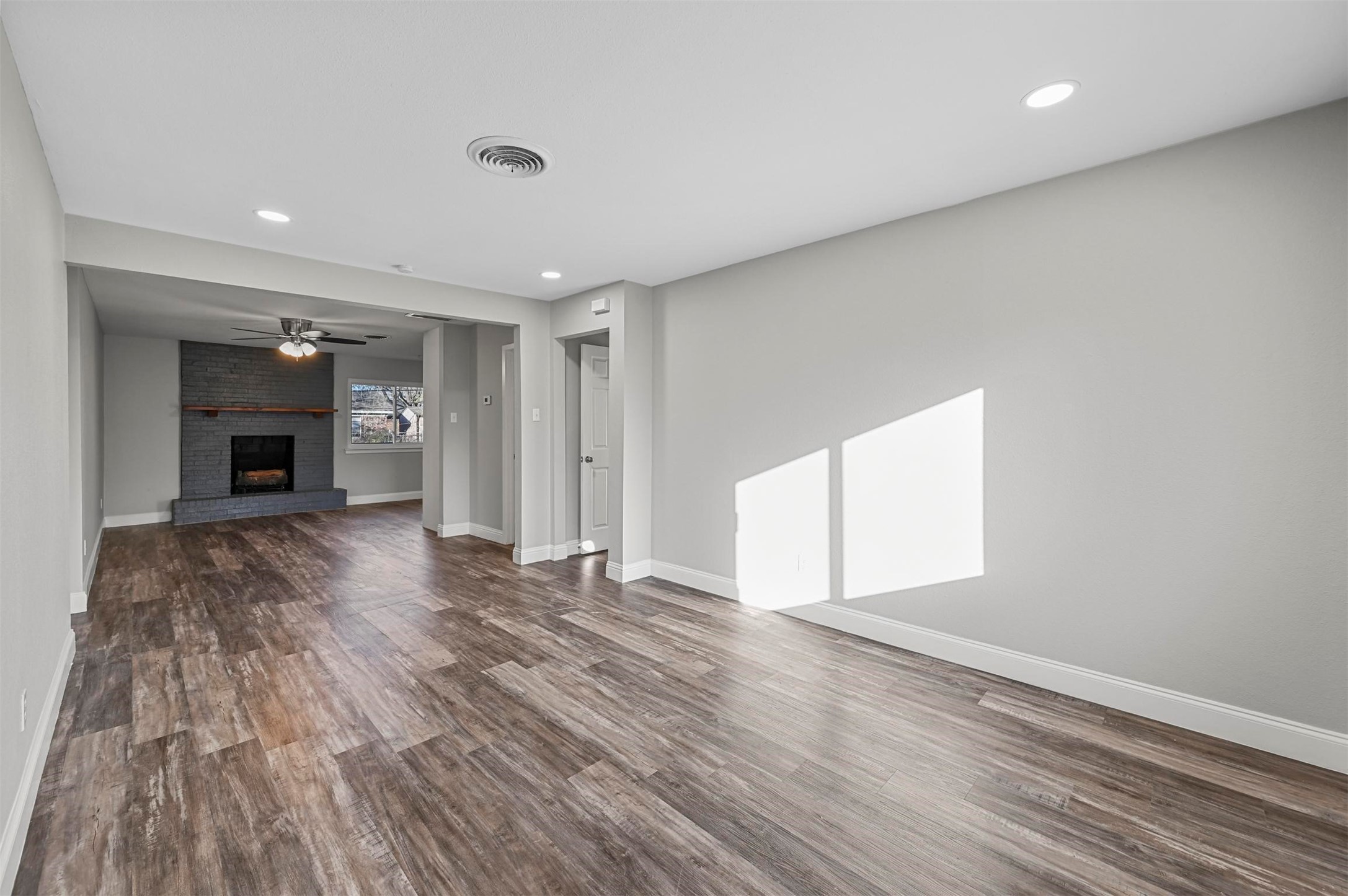 5421 Greenwood Way North Richland Hills TX 76180