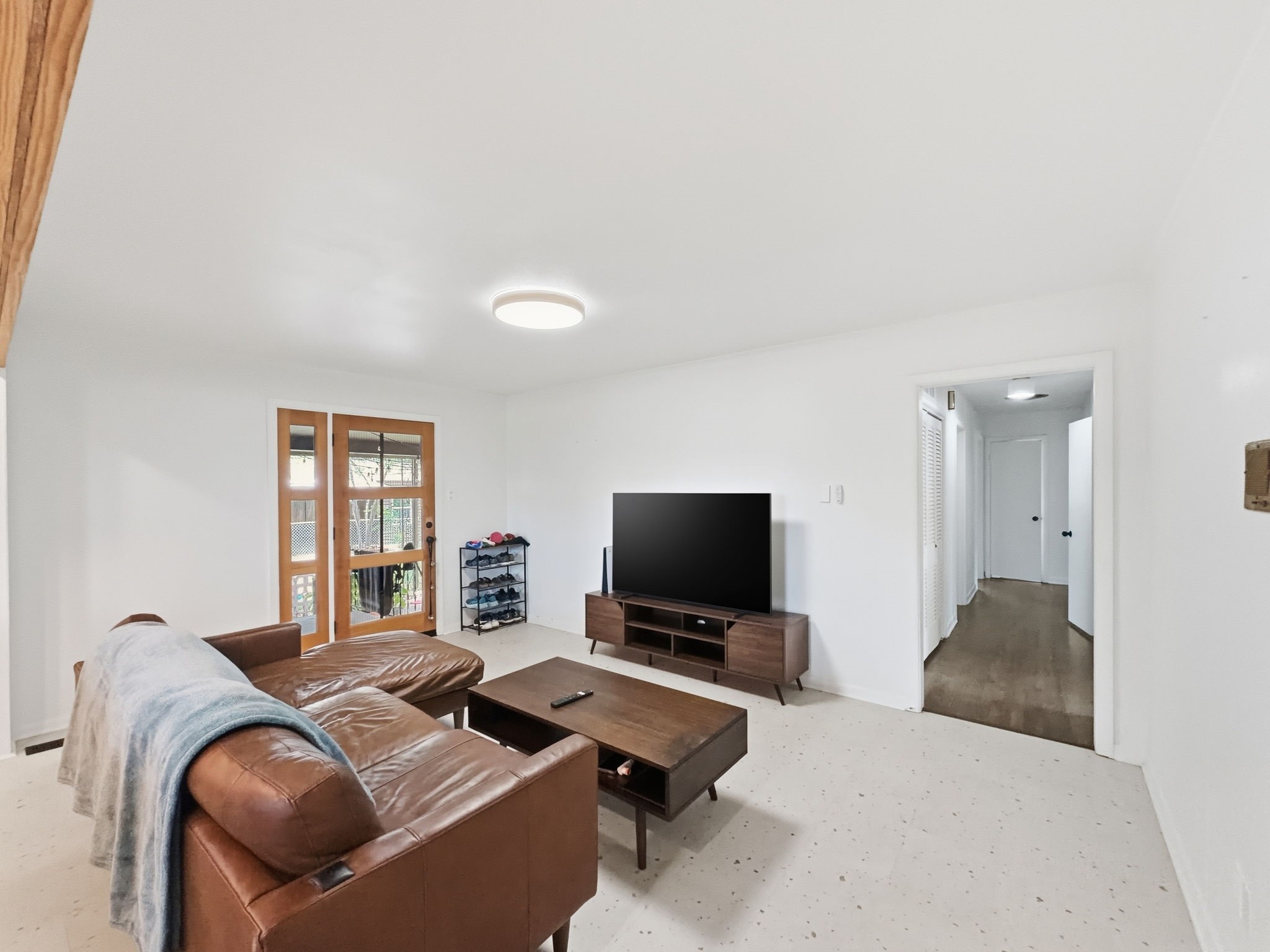 2137 Lenamon Street Waco TX 76710