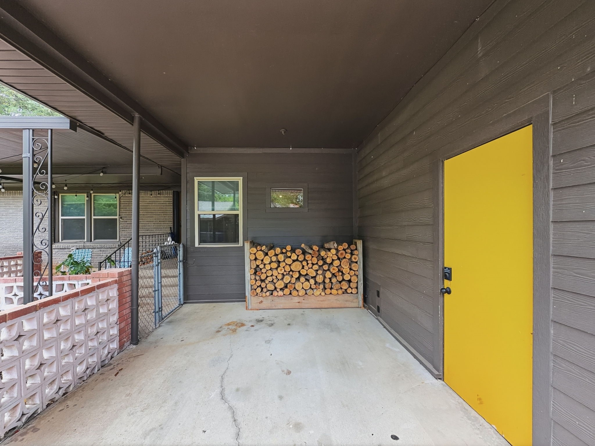 2137 Lenamon Street Waco TX 76710
