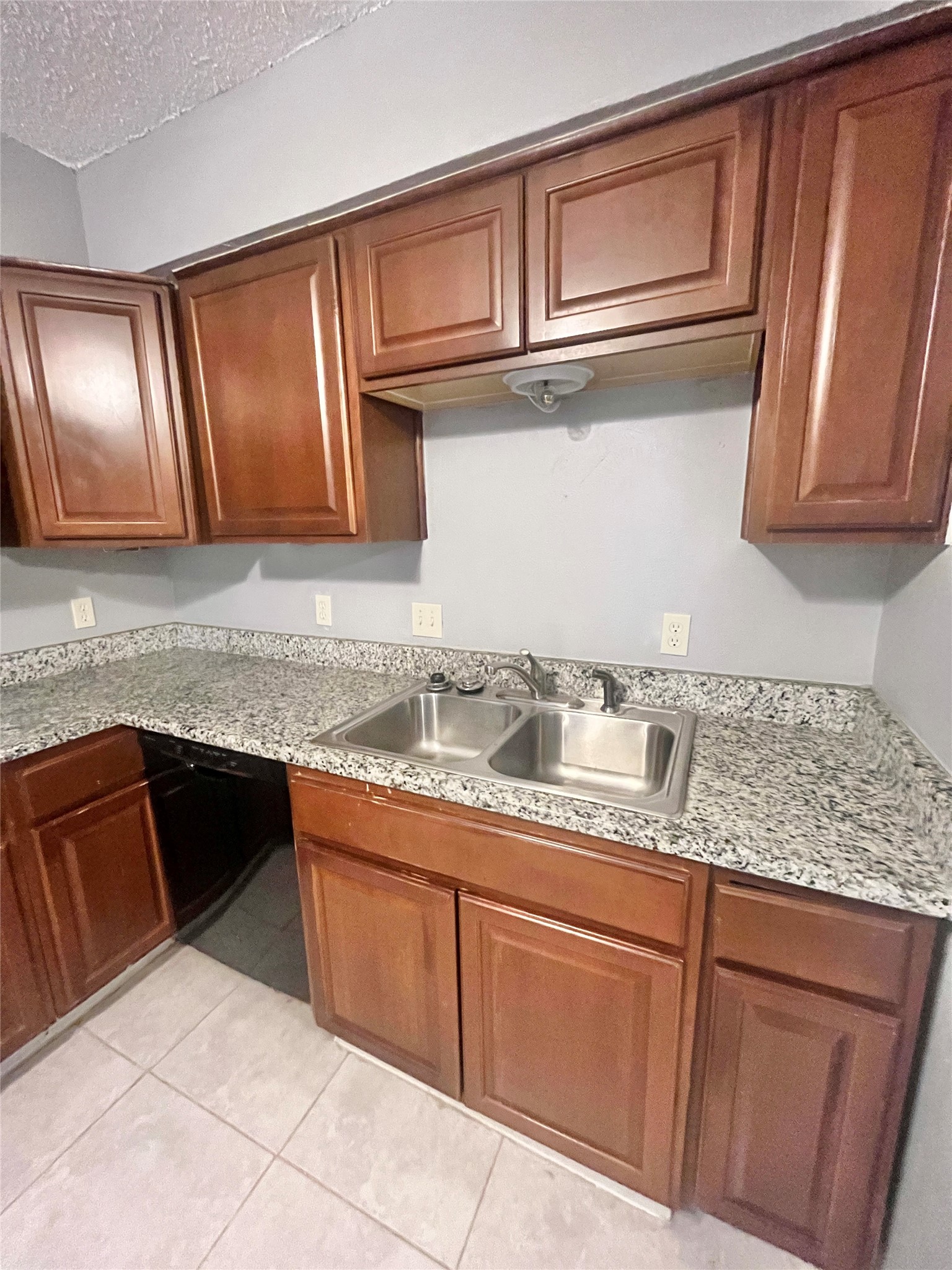 4325 Segura Court S Fort Worth TX 76132