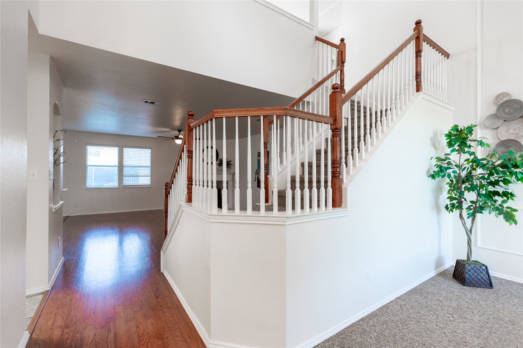 1121 Ducks Landing Frisco TX 75033