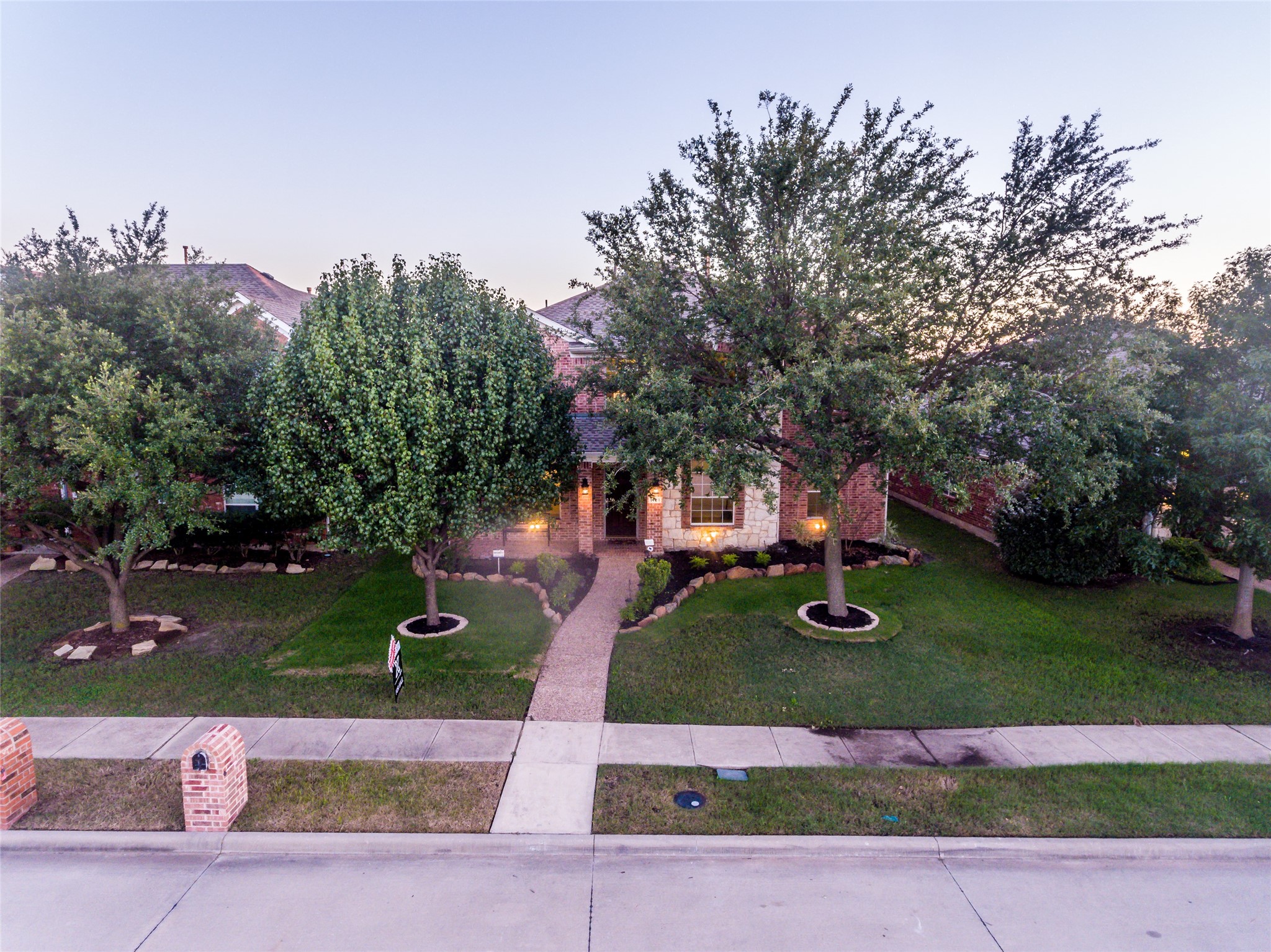 1121 Ducks Landing Frisco TX 75033